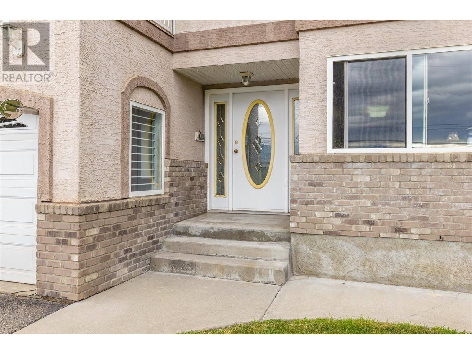 West Kelowna, BC V4T1T8,2090 Shamrock Drive