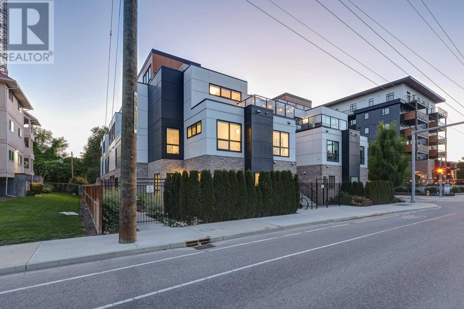 Kelowna, BC V1Y2L3,1308 Richter ST #107