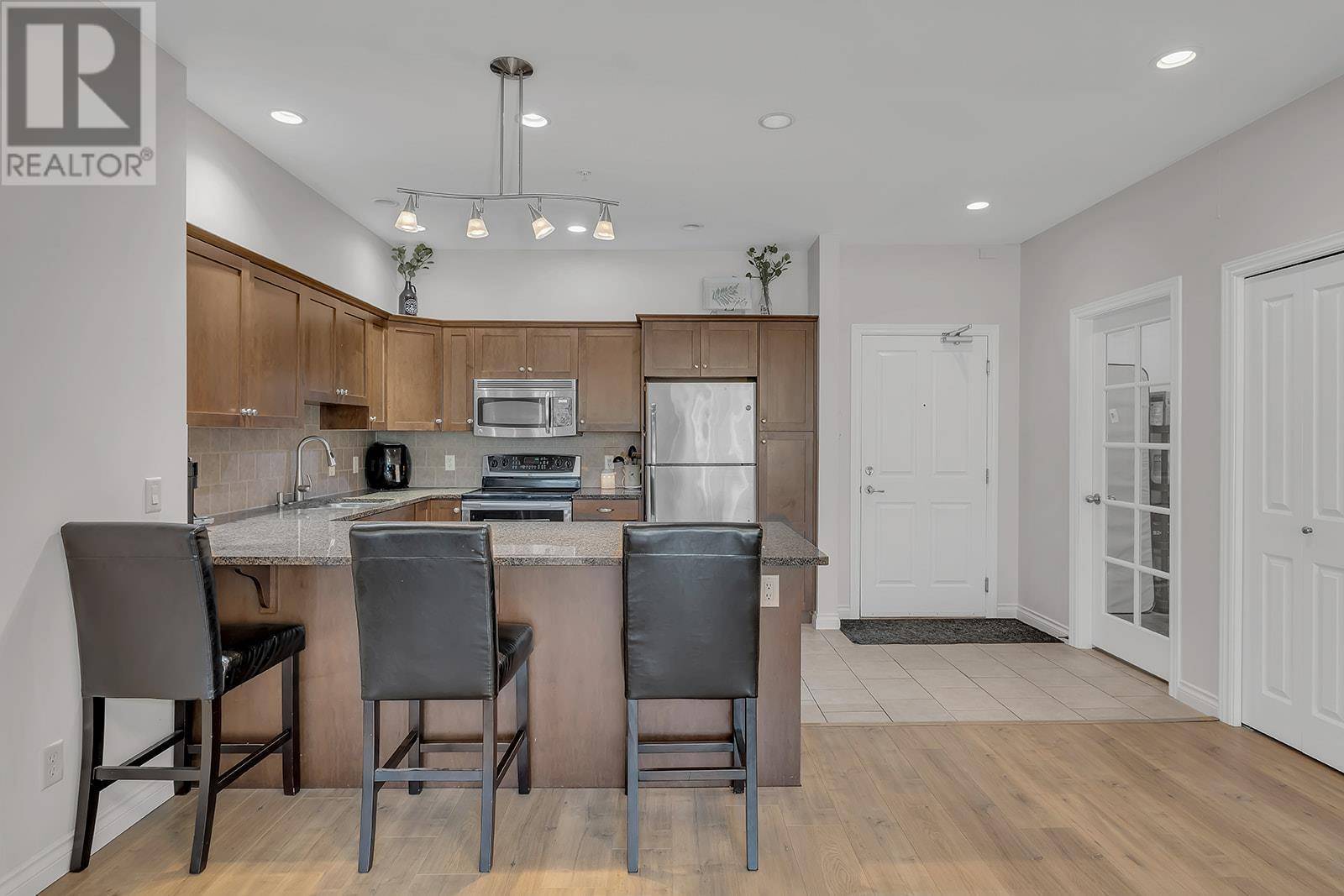 West Kelowna, BC V4T3G6,3832 Old Okanagan HWY #3305