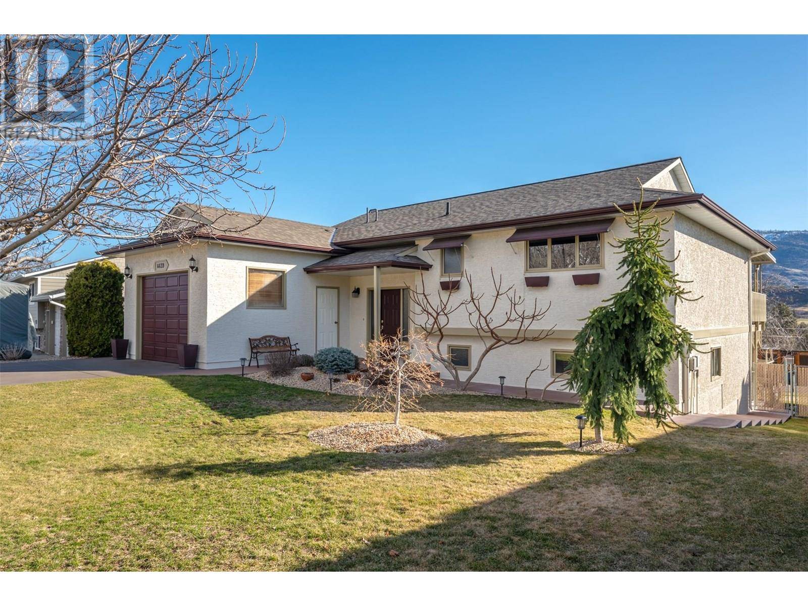 Oliver, BC V0H1T4,6639 Mountainview Drive