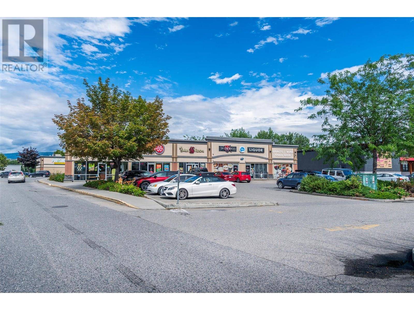 Kelowna, BC V1X4J1,1500 Banks RD #300