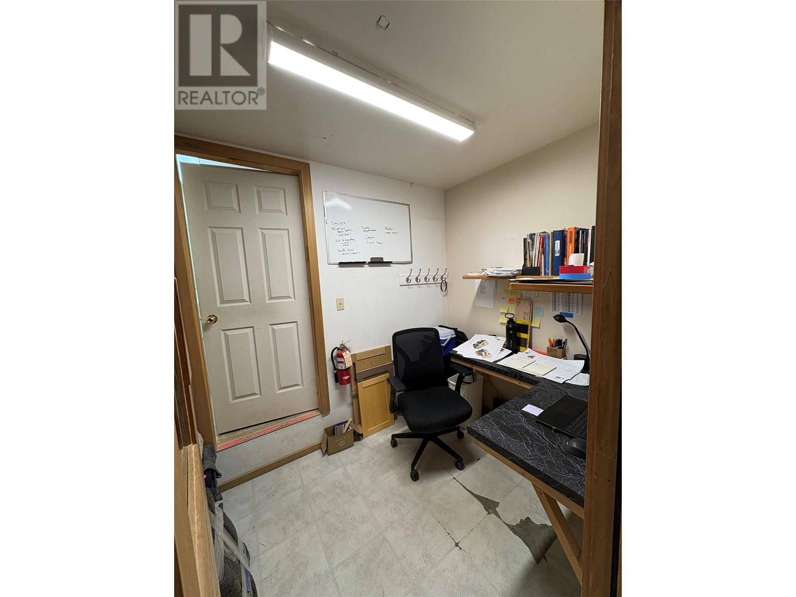 Vernon, BC V1T9A9,1935 11th AVE #4-5