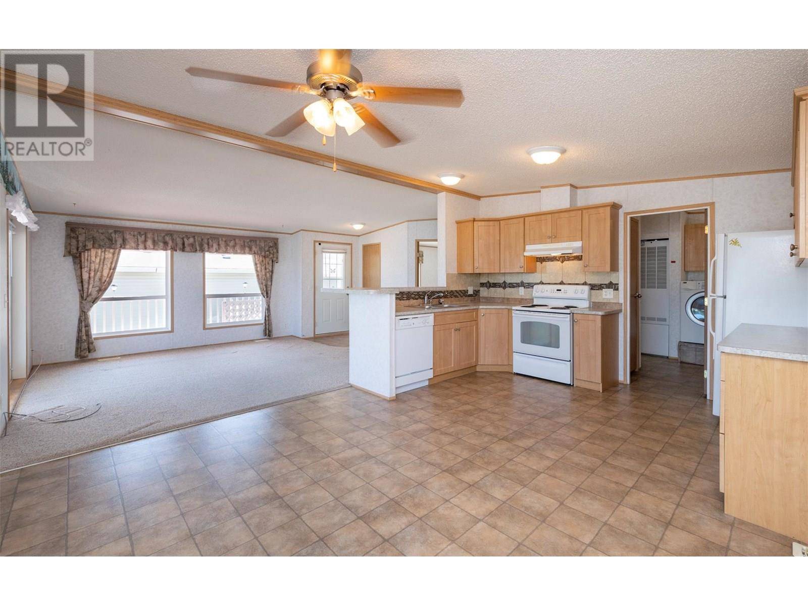 Tappen, BC V0E2X0,1885 Tappen Notch Hill RD #42