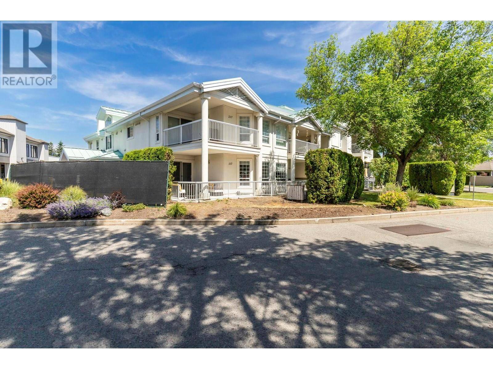 Kelowna, BC V1W3X9,2350 Stillingfleet RD #117