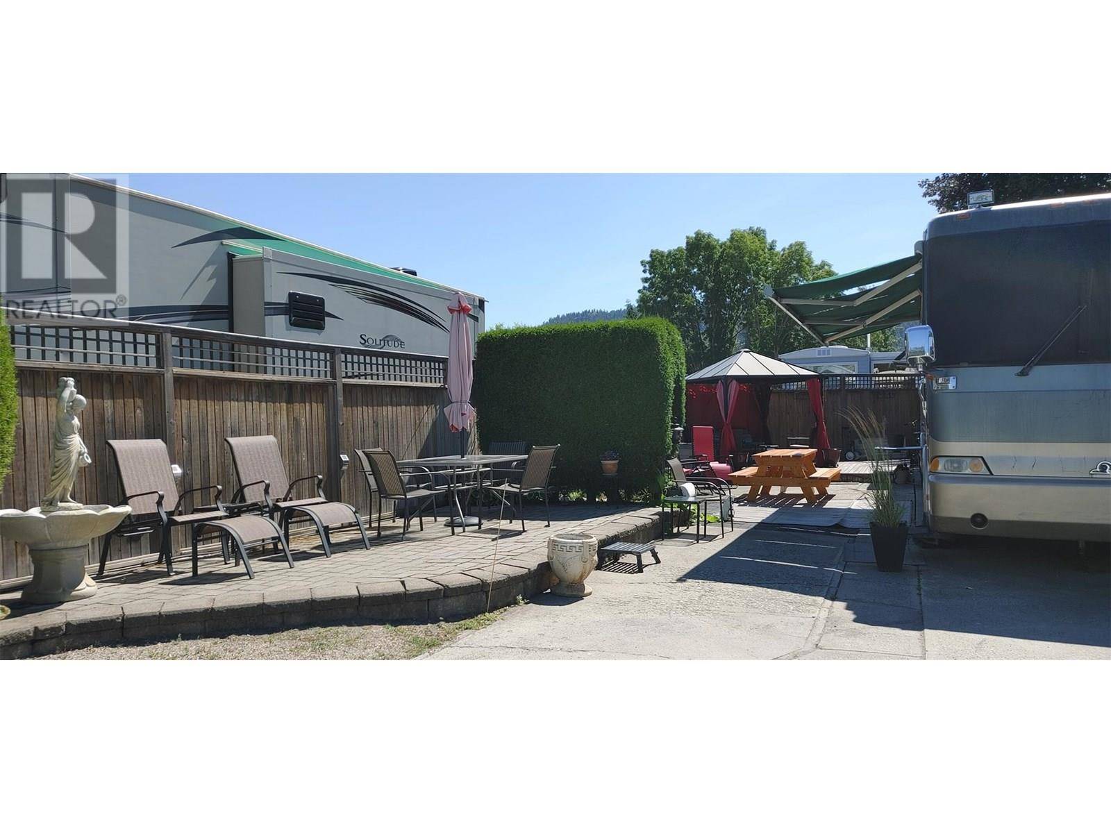 Kelowna, BC V4V1P4,415 Commonwealth RD #143