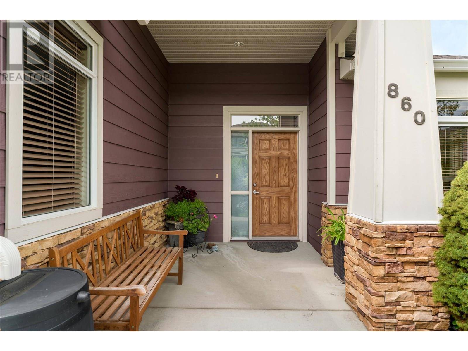 Kelowna, BC V1W5B1,860 Kuipers Crescent