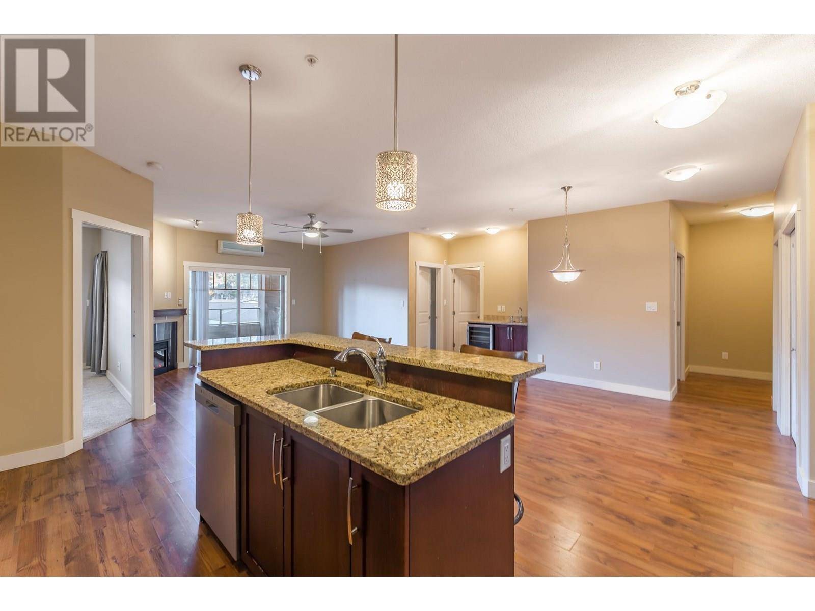 Summerland, BC V0H1Z2,13615 VICTORIA RD #313