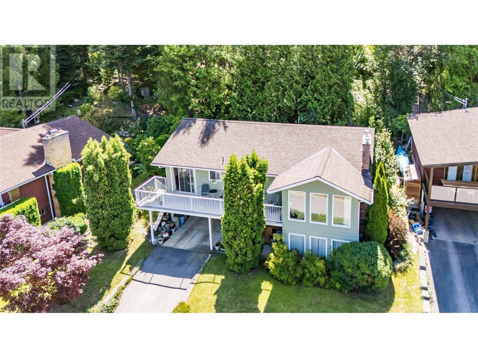 Nelson, BC V1L5V8,114 Oak Street E