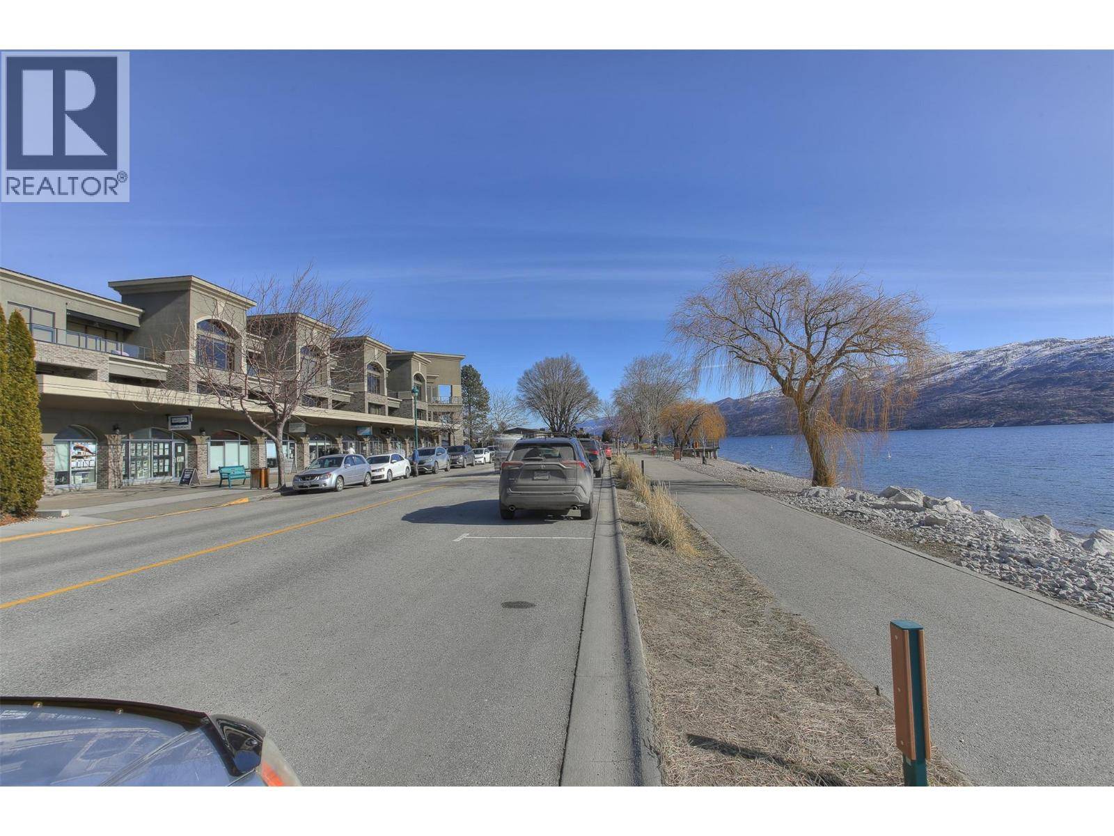 Peachland, BC V0H1X6,4200 Beach AVE #105A