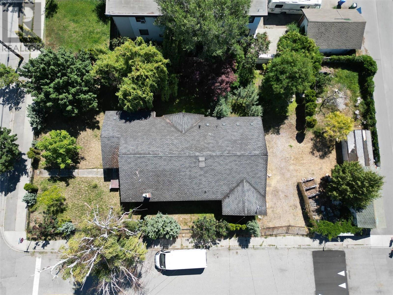 Penticton, BC V2A5N1,601 Winnipeg Street