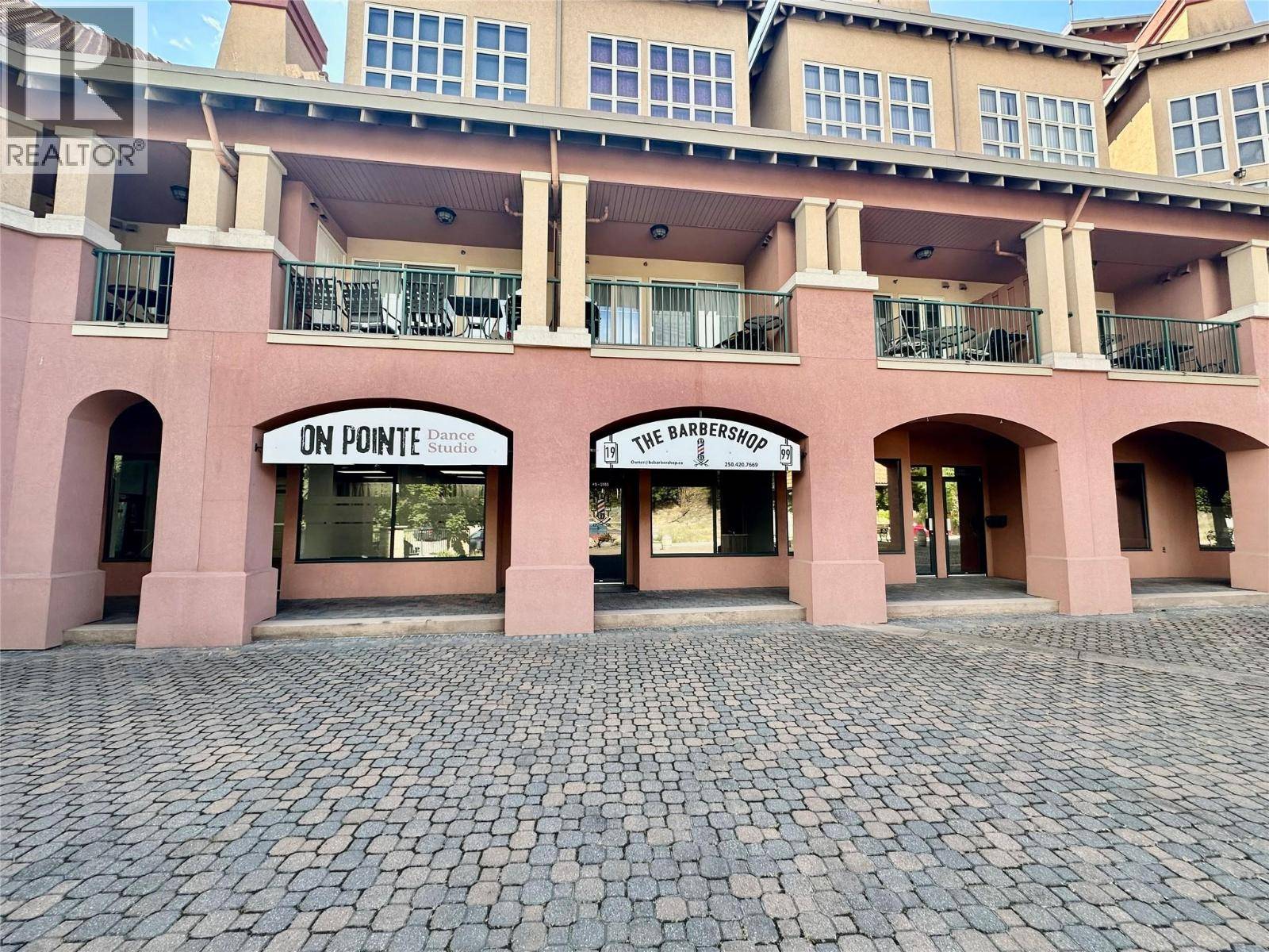 Kelowna, BC V1V2A7,3185 Via Centrale DR #5