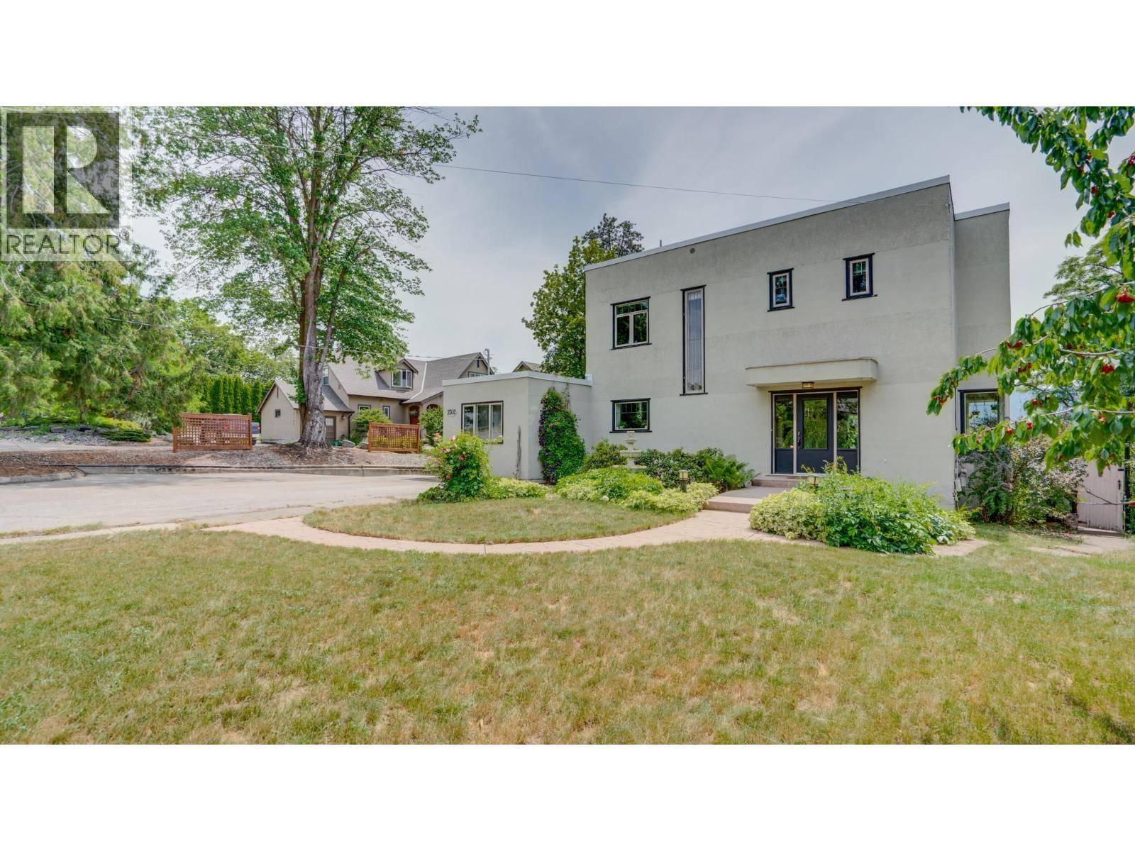 Vernon, BC V1T1J7,2302 23 Avenue