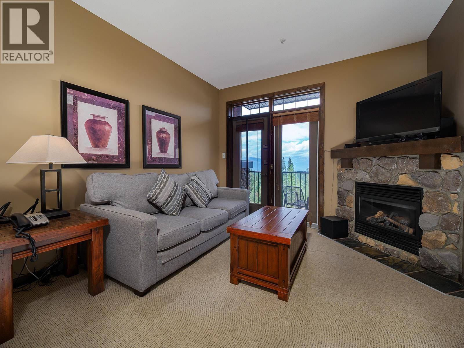 Golden, BC V0A1H2,1545 Kicking Horse TRL #307