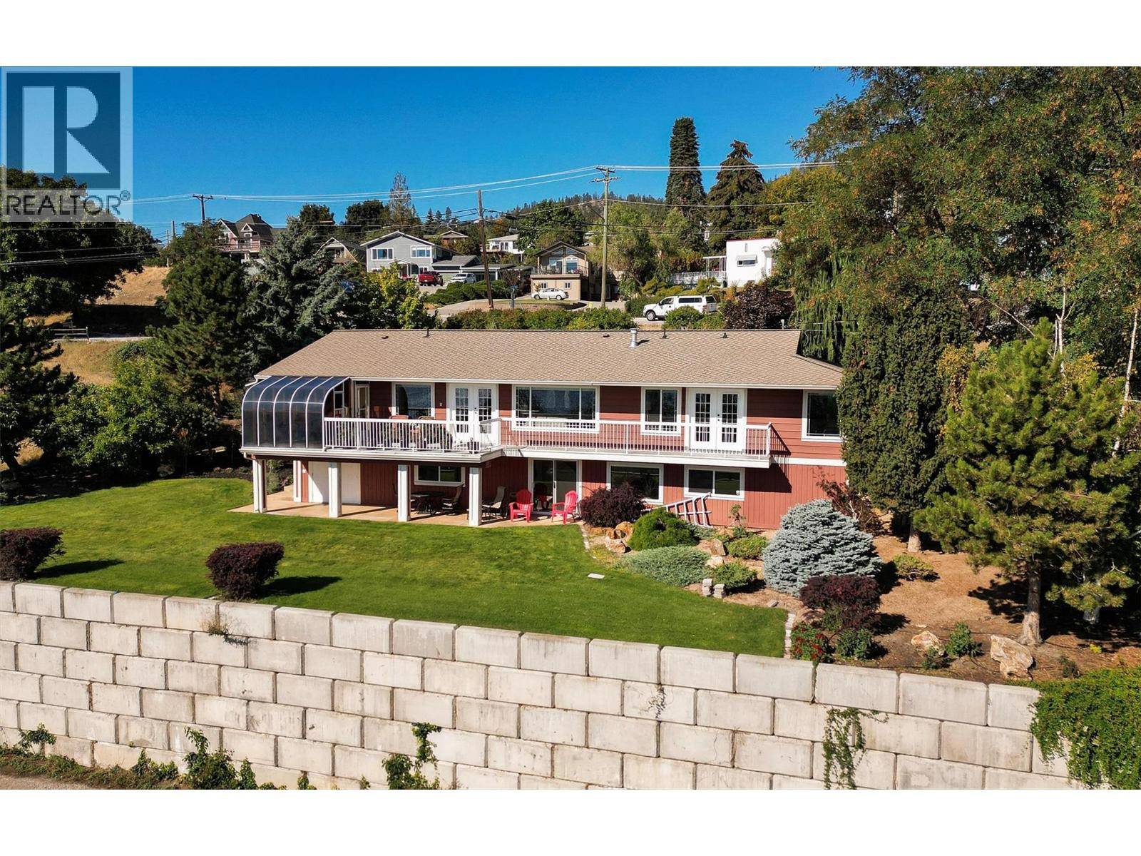 Peachland, BC V0H1X7,4649 Princeton Avenue