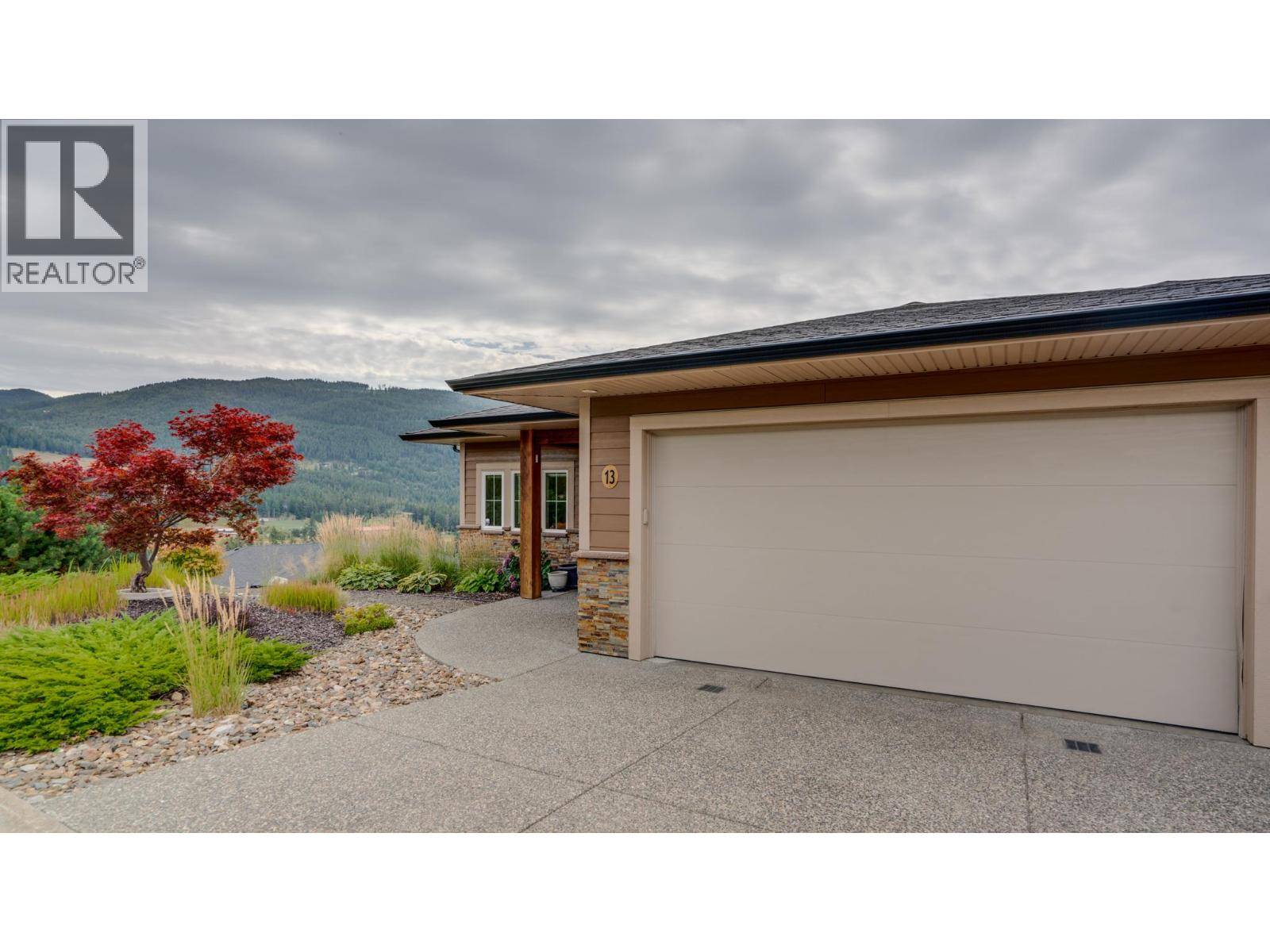 Vernon, BC V1B4E2,1404 Copper Mountain CT #13