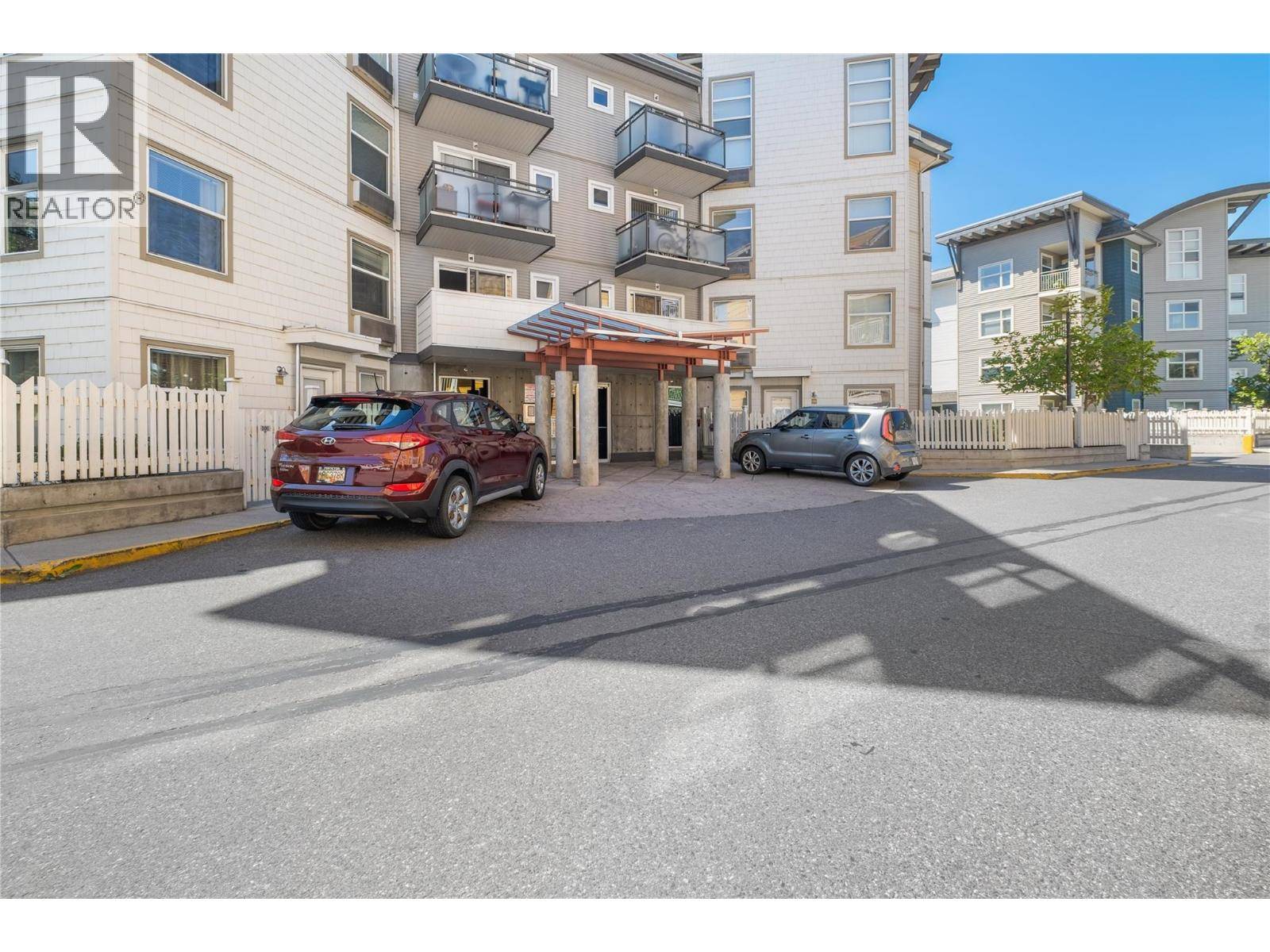 Kelowna, BC V1V2V4,567 Yates RD #210