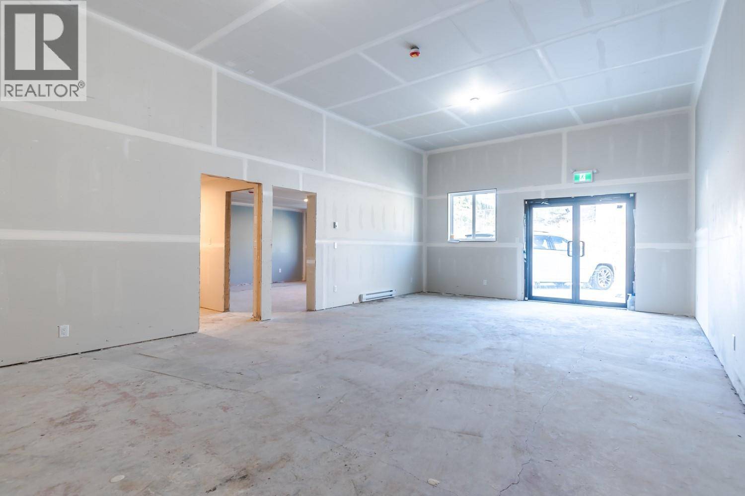 Lillooet, BC V0K1V0,341 Main ST #103