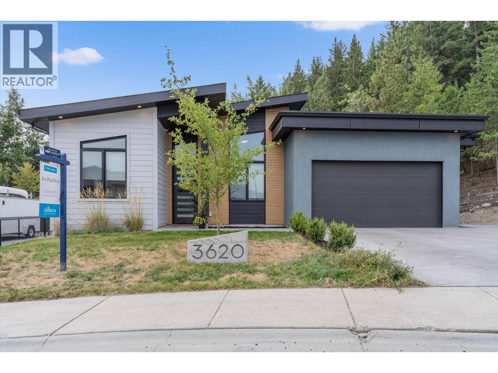 West Kelowna, BC V4T1A3,3620 SILVER Way