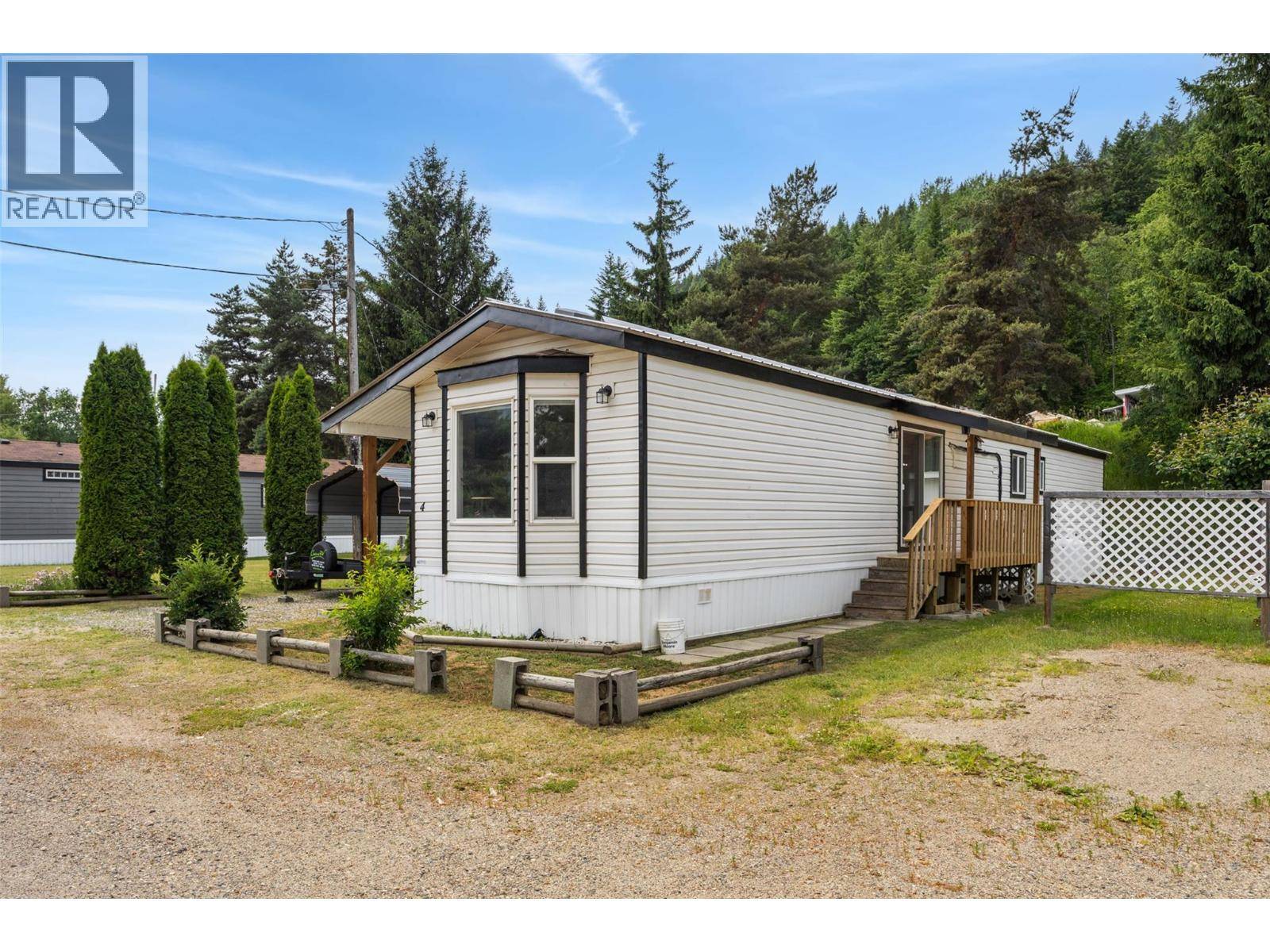 Clearwater, BC V0E1N2,851 Old N Thompson HWY #4