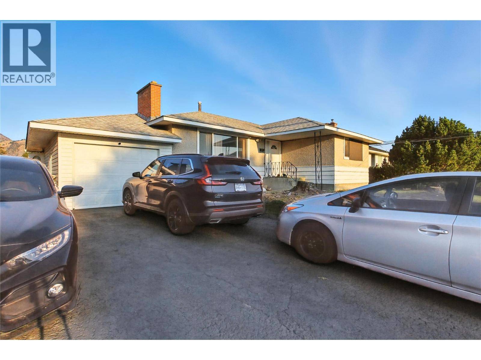 Kamloops, BC V2B2Z7,740 10TH Street