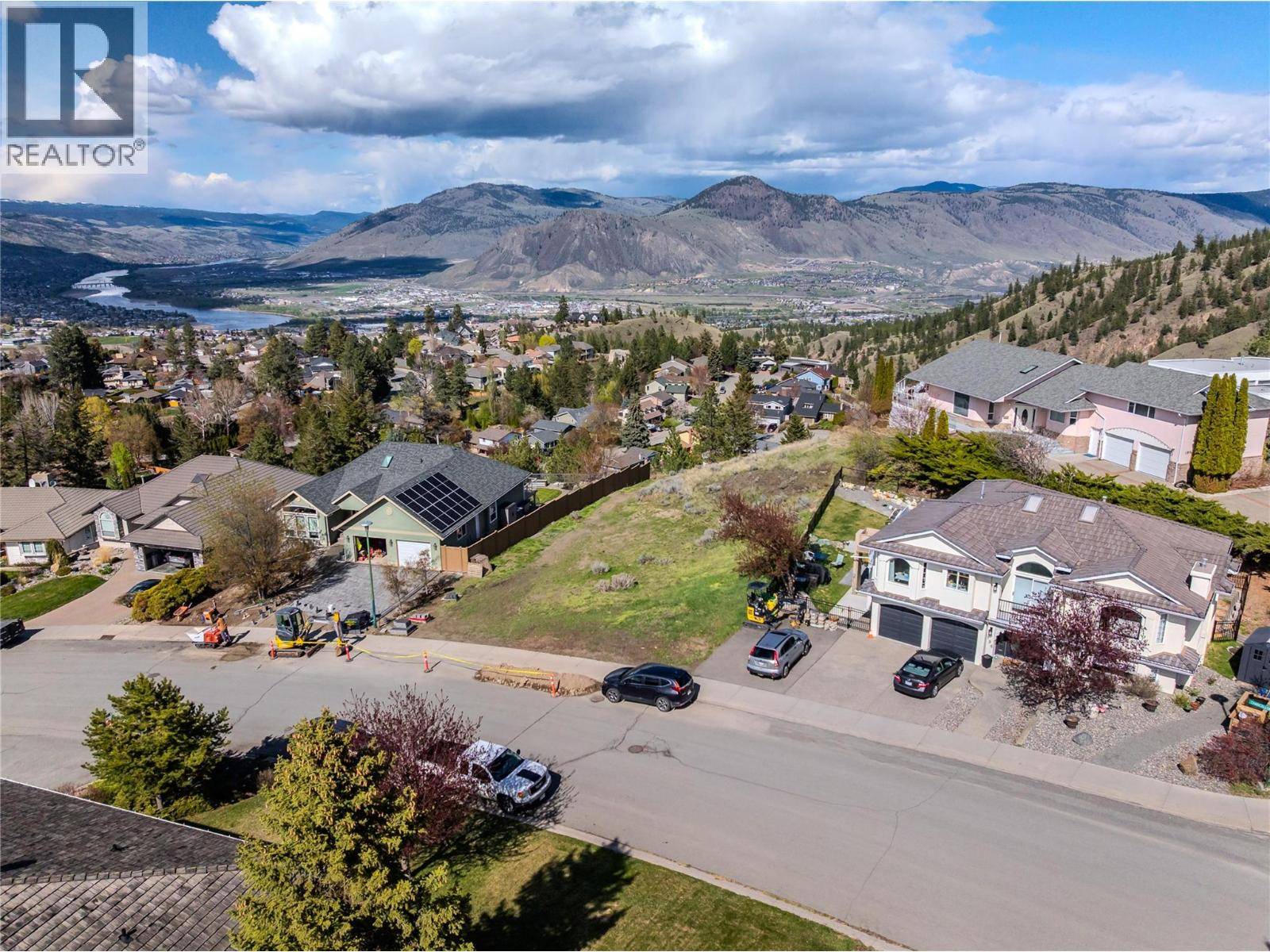 Kamloops, BC V2E2M1,202 Chancellor Drive Lot# 9