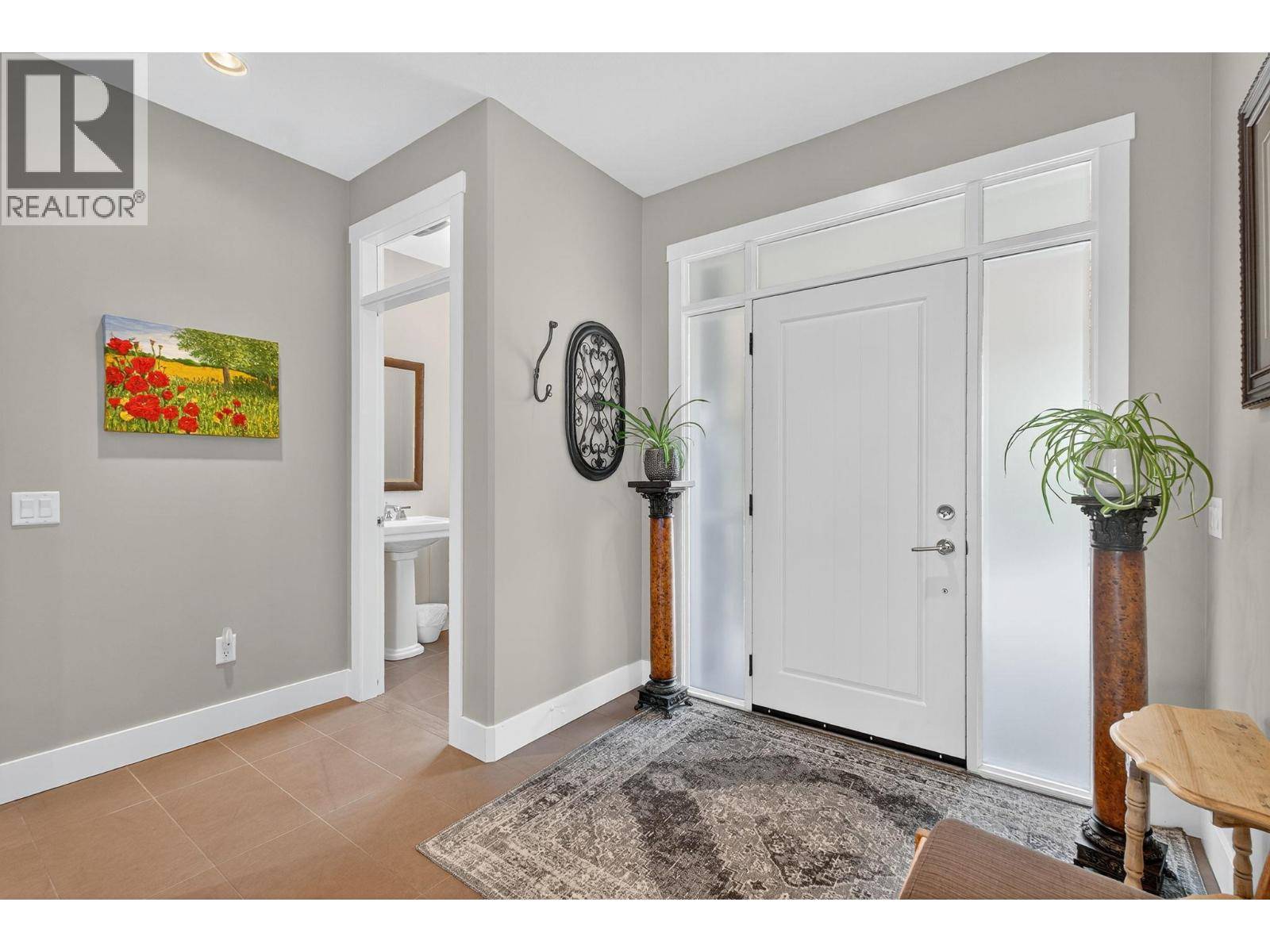 Peachland, BC V0H1X2,3751 Lornell Court