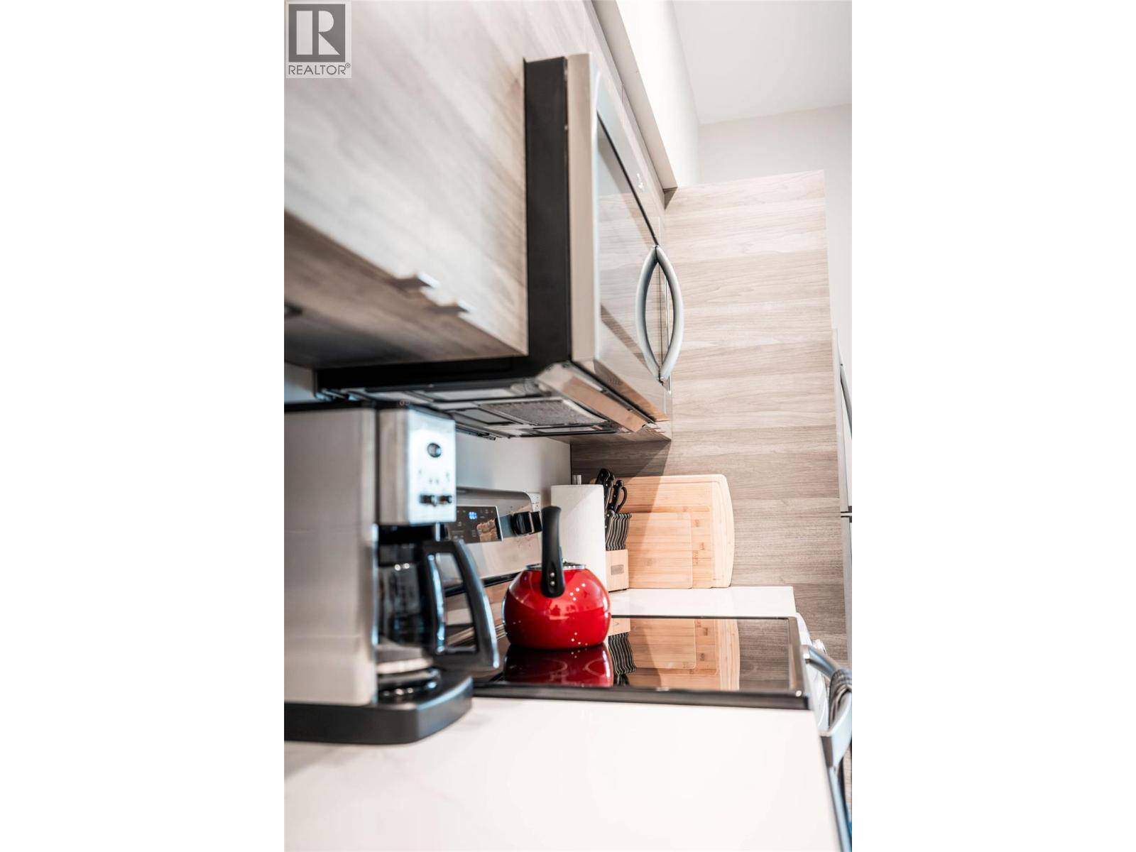 Vernon, BC V1H0A4,2555 Lakeshore RD #518