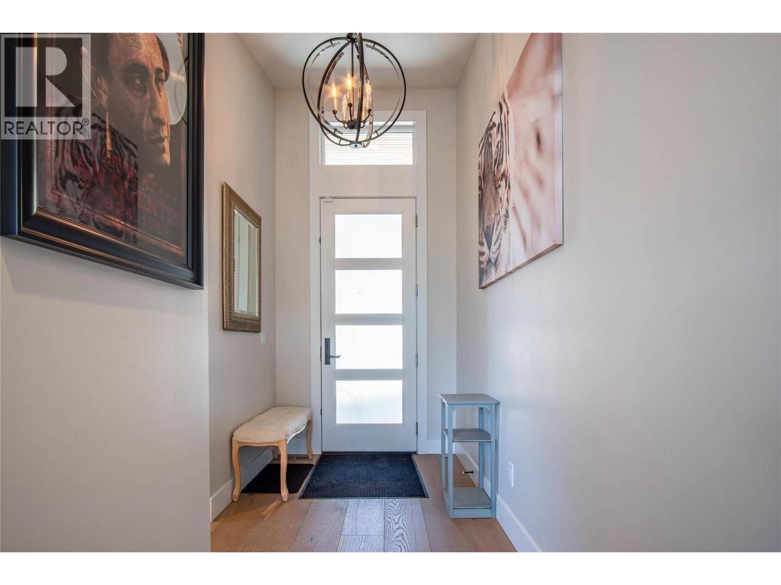 Lake Country, BC V4V0A9,10335 Long Road