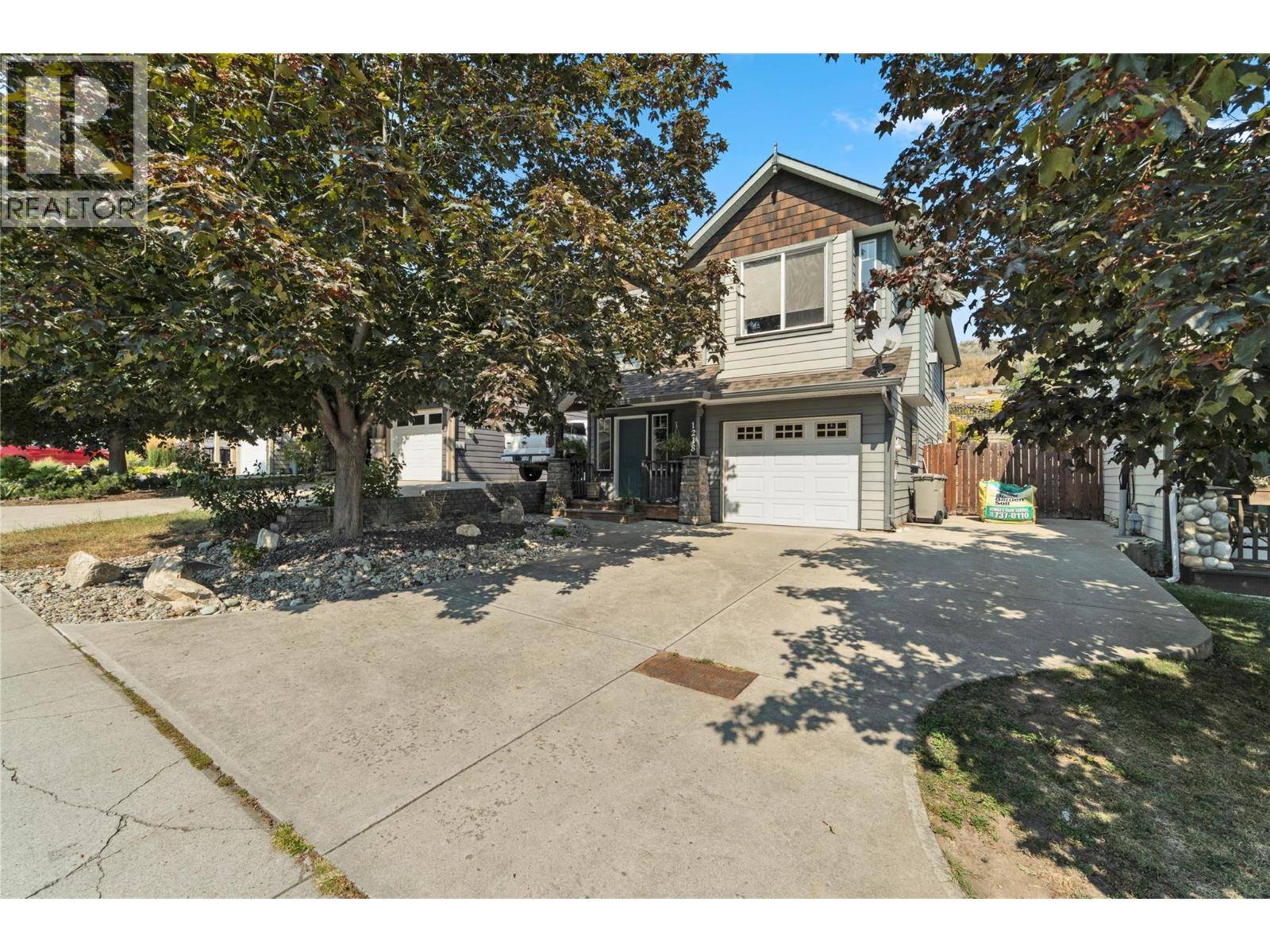 Kamloops, BC V2B8P3,1218 RAVEN Drive