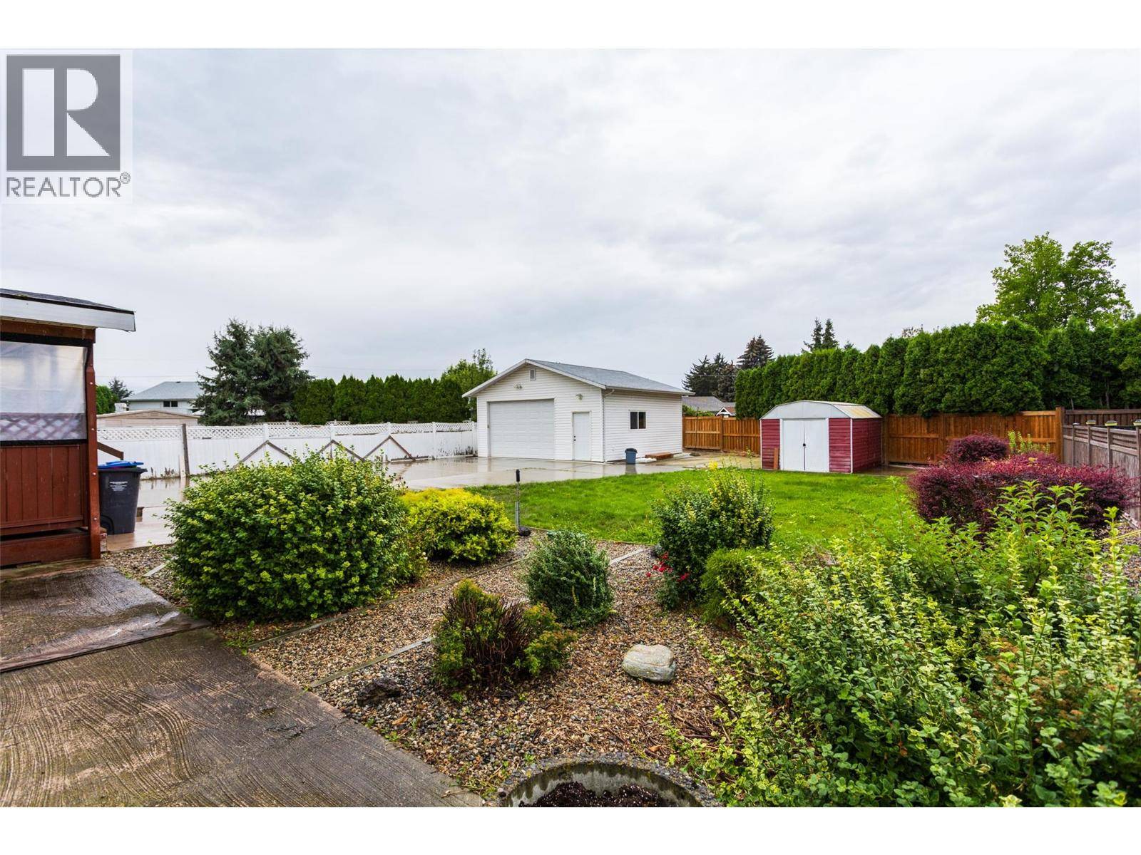 Kelowna, BC V1X3T1,450 Hollywood Road S