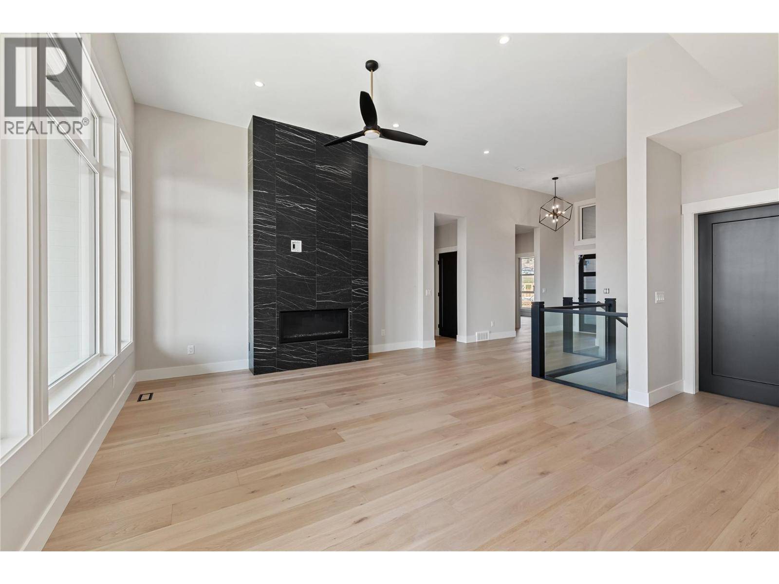 West Kelowna, BC V4T0G4,2531 Pinnacle Ridge Drive