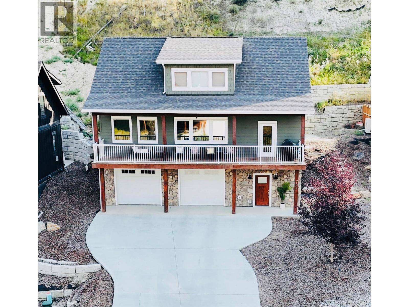 Invermere, BC V0A1K0,705 Kpokl Road