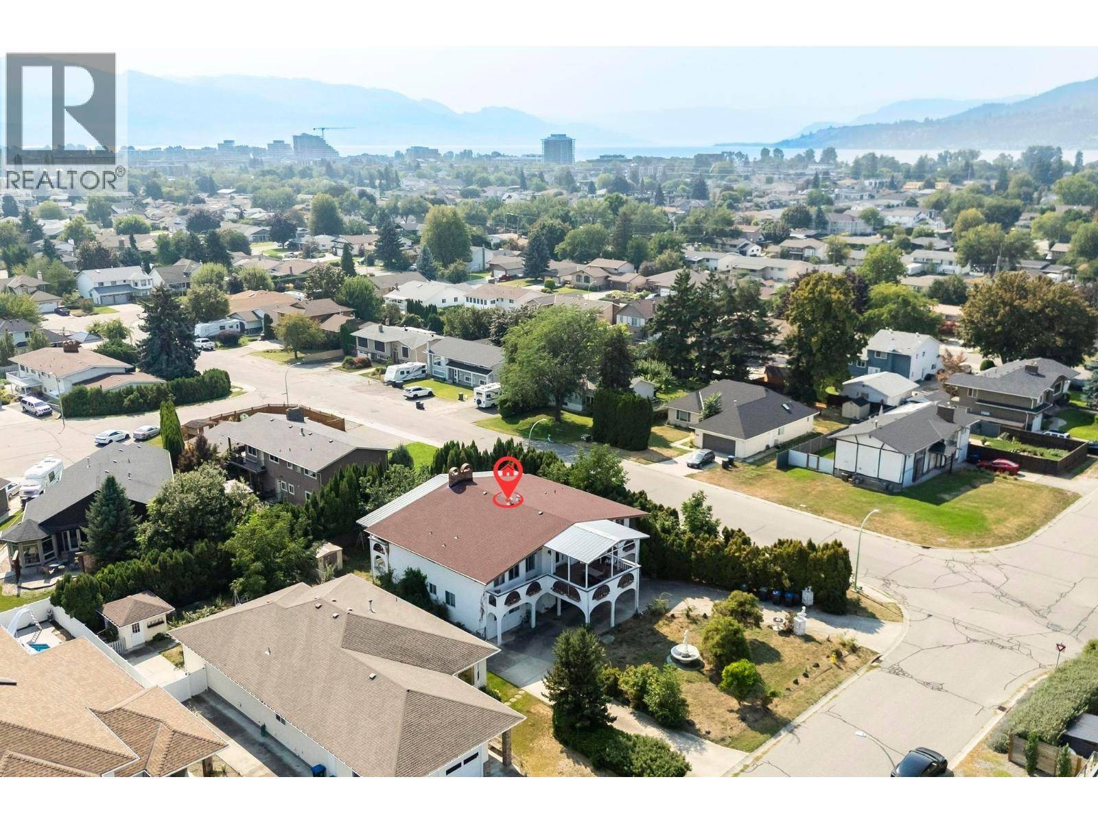 Kelowna, BC V1Y7Y2,2295 Rhondda Court