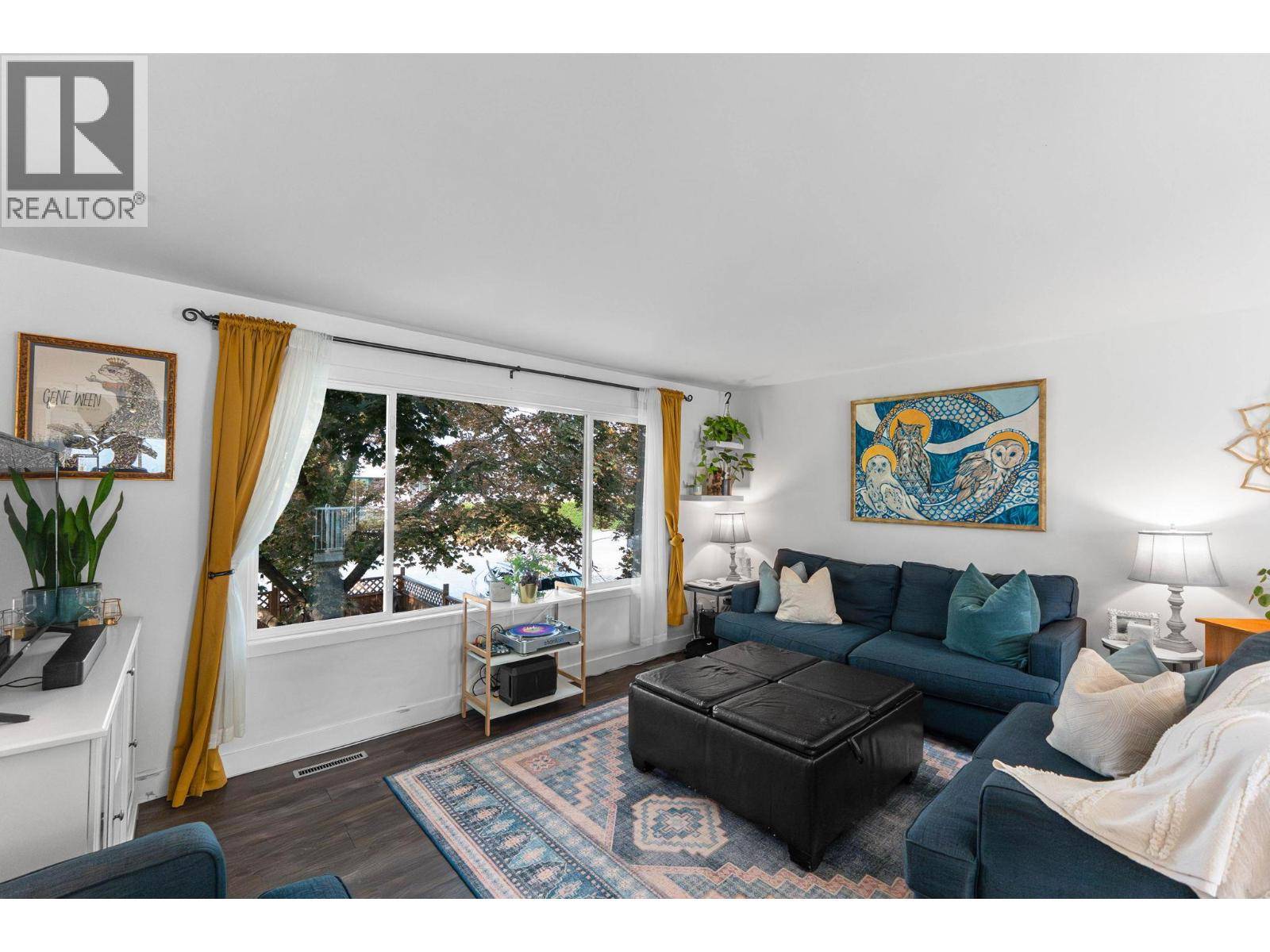 Kelowna, BC V1X3X4,605 Stirling Road