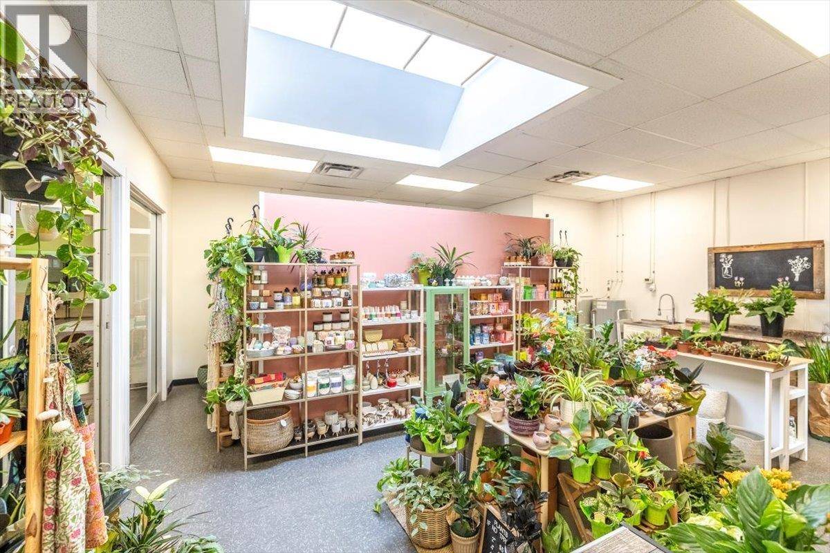 Sparwood, BC V0B2G0,101 RED CEDAR DR #52