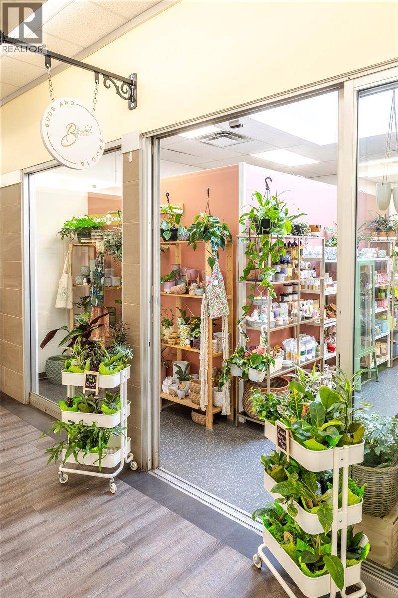 Sparwood, BC V0B2G0,101 RED CEDAR DR #52