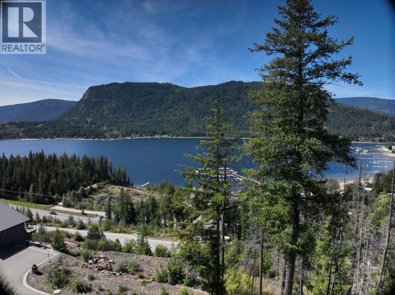 Sicamous, BC V0E2V1,246 Bayview Drive