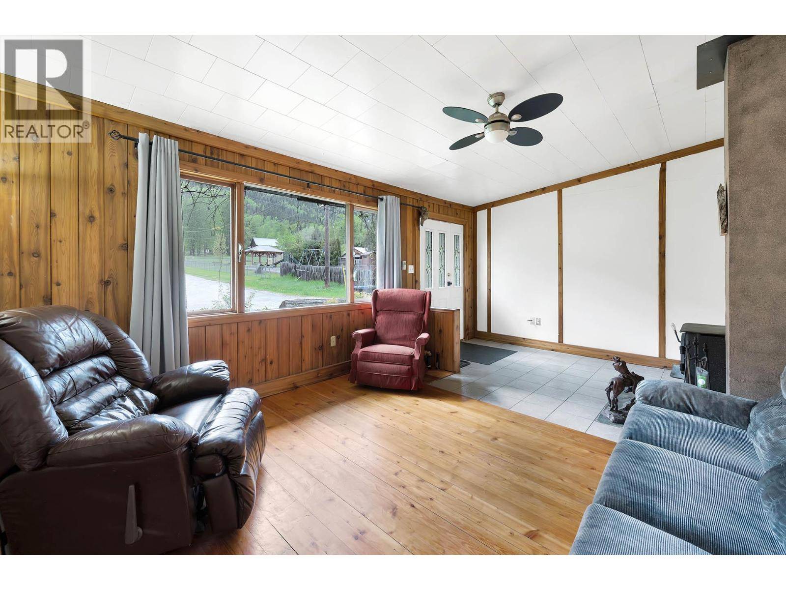 Blue River, BC V0E1C0,3782 River Drive