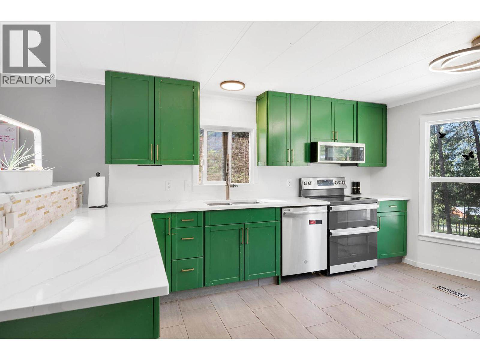 Kamloops, BC V2C6H1,392 WALTERDALE Road