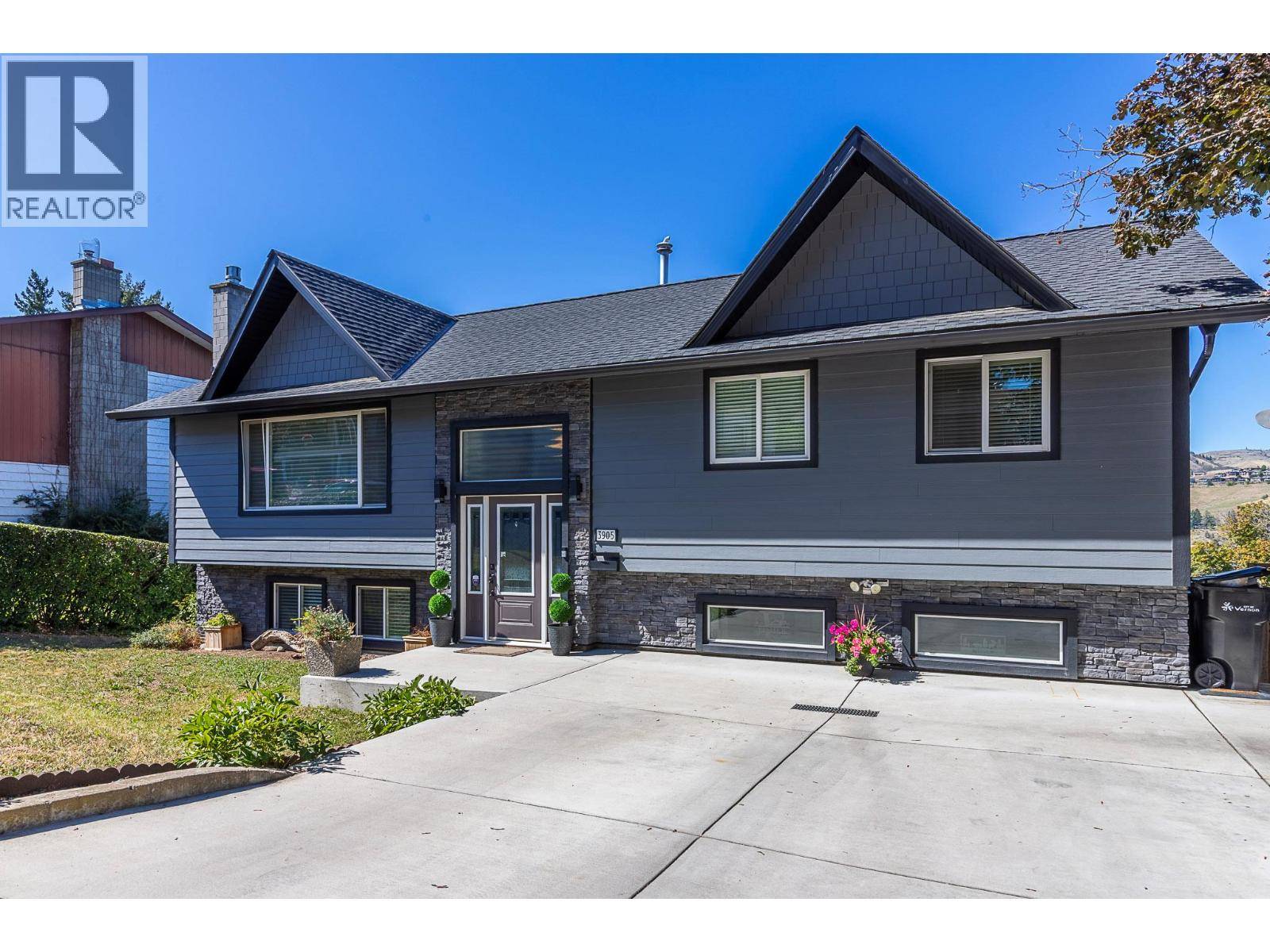 Vernon, BC V1T6Z1,3905 17th Avenue