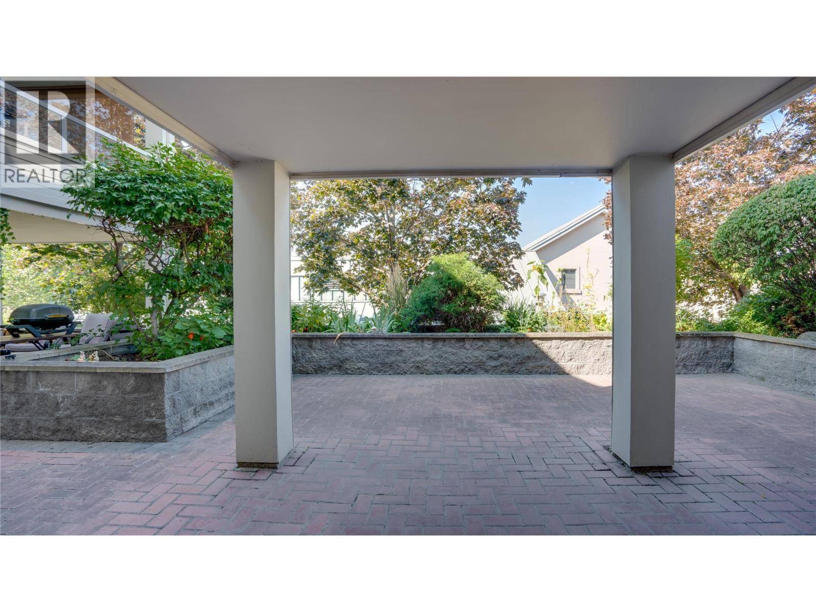 Kelowna, BC V1X7P9,555 Houghton RD #115