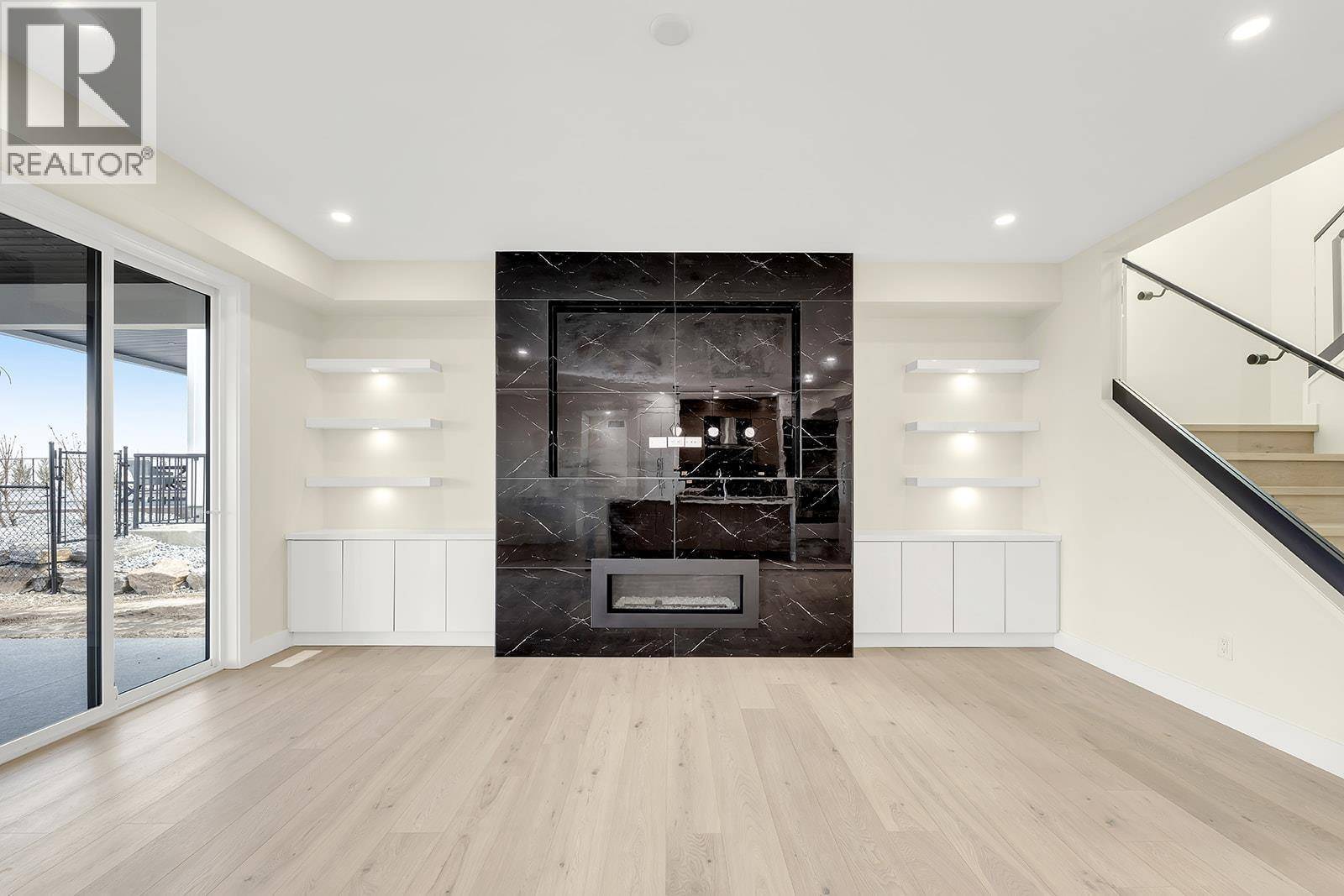 Kelowna, BC V1W5N9,1787 Fawn Run Drive