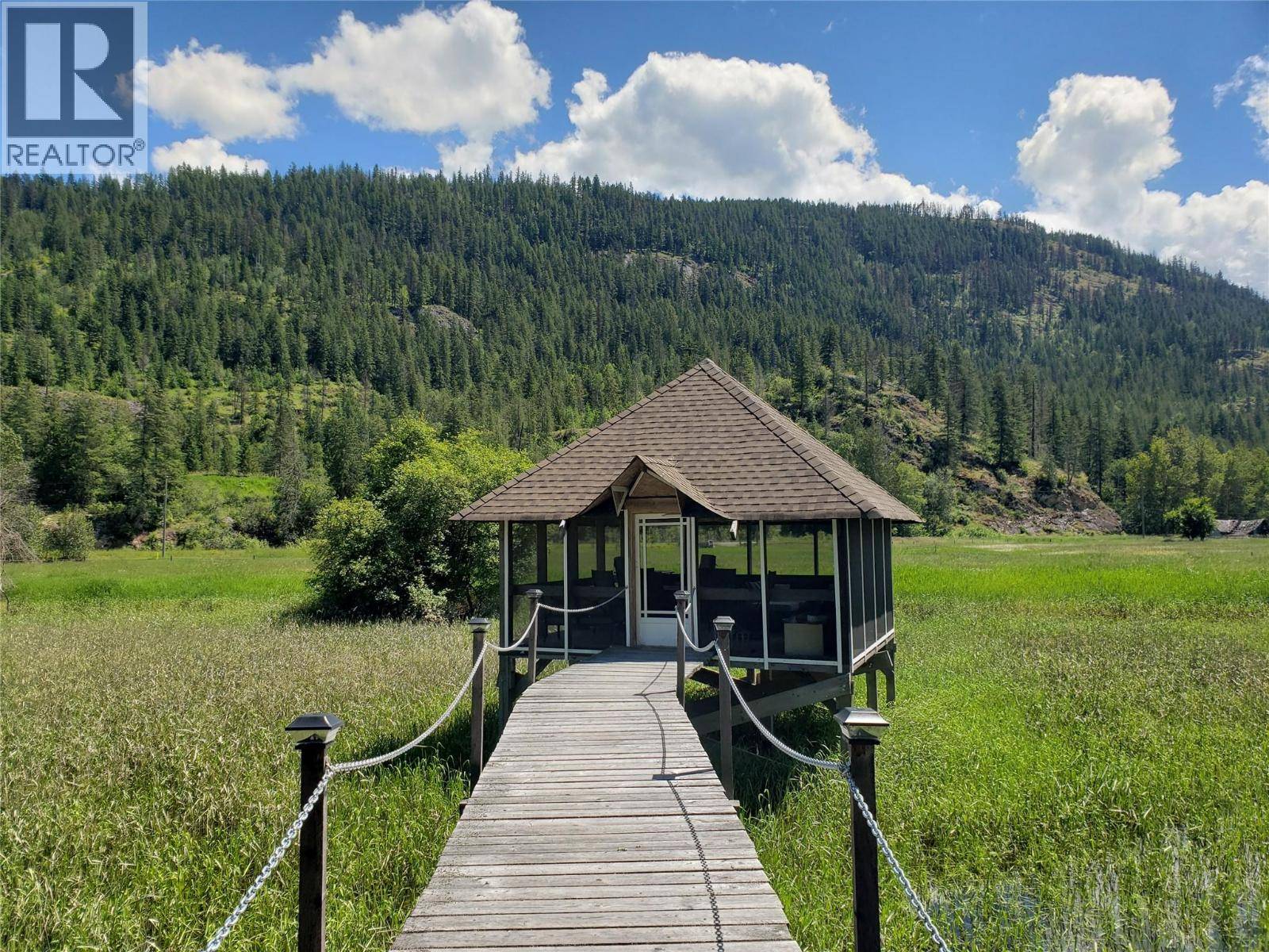 Lumby, BC V0E2G6,3022 Mabel Lake Road