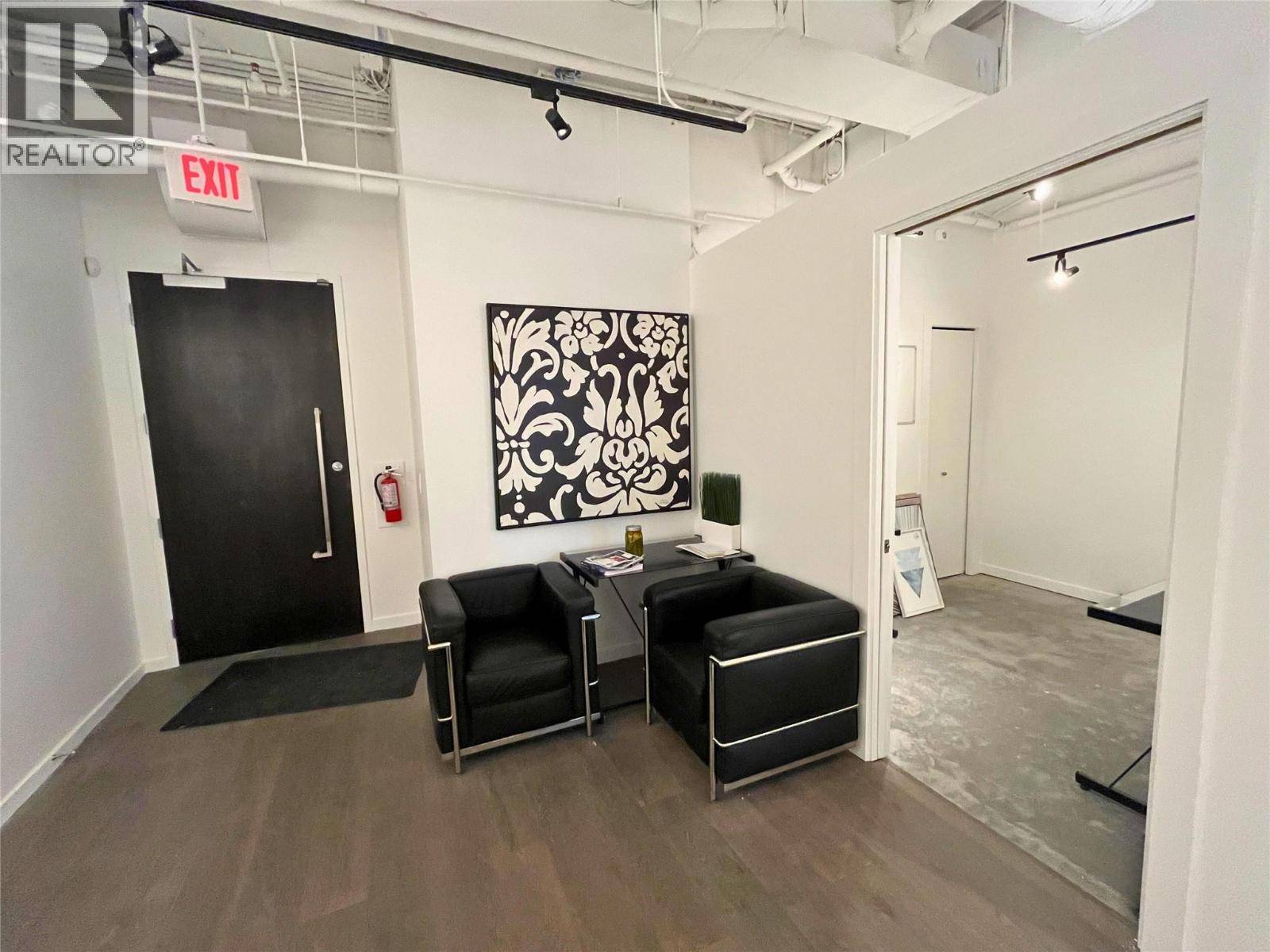 Kelowna, BC V1Y1P7,1630 Pandosy ST #401