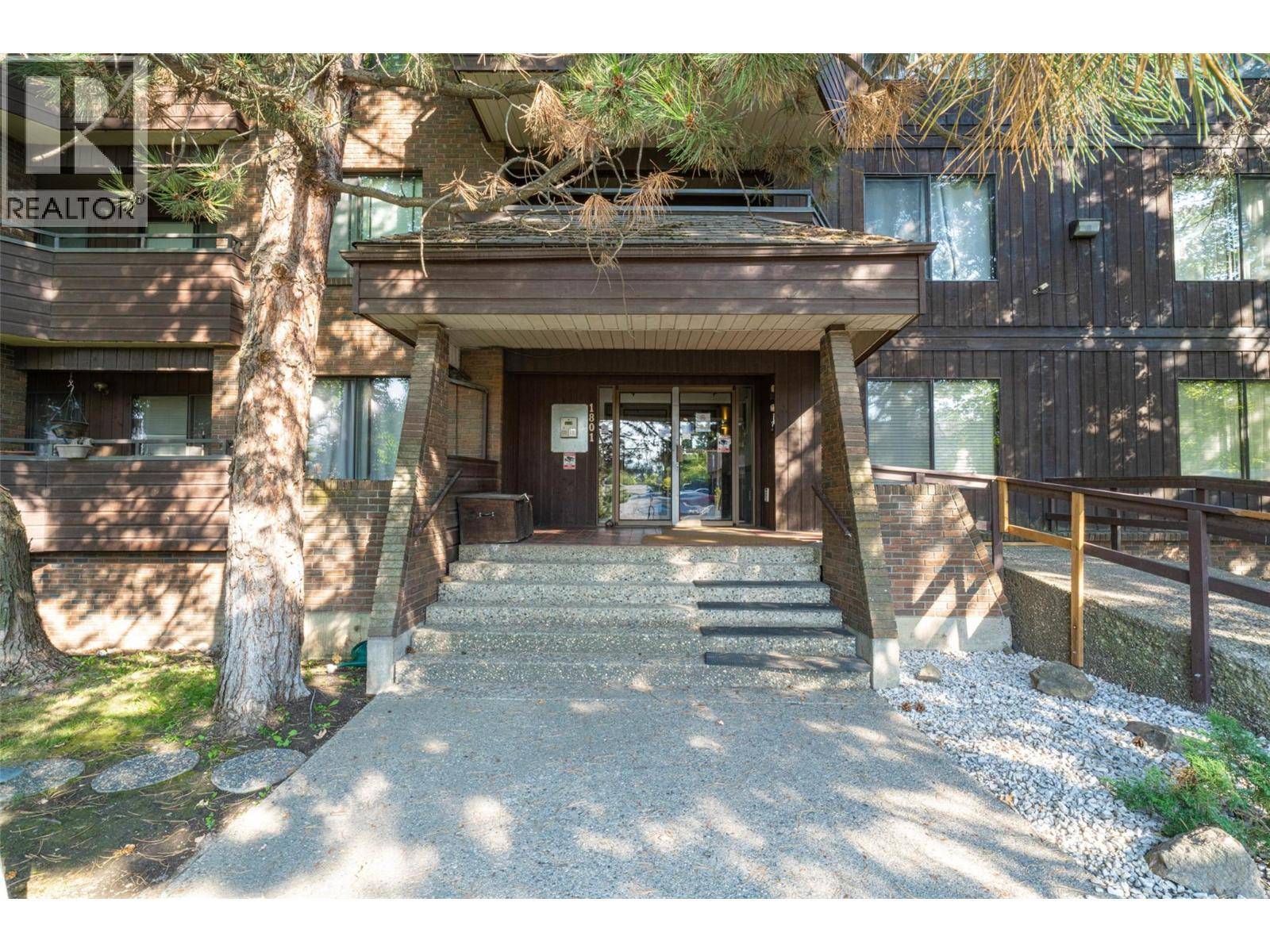 Vernon, BC V1T5K4,1801 32 ST #203