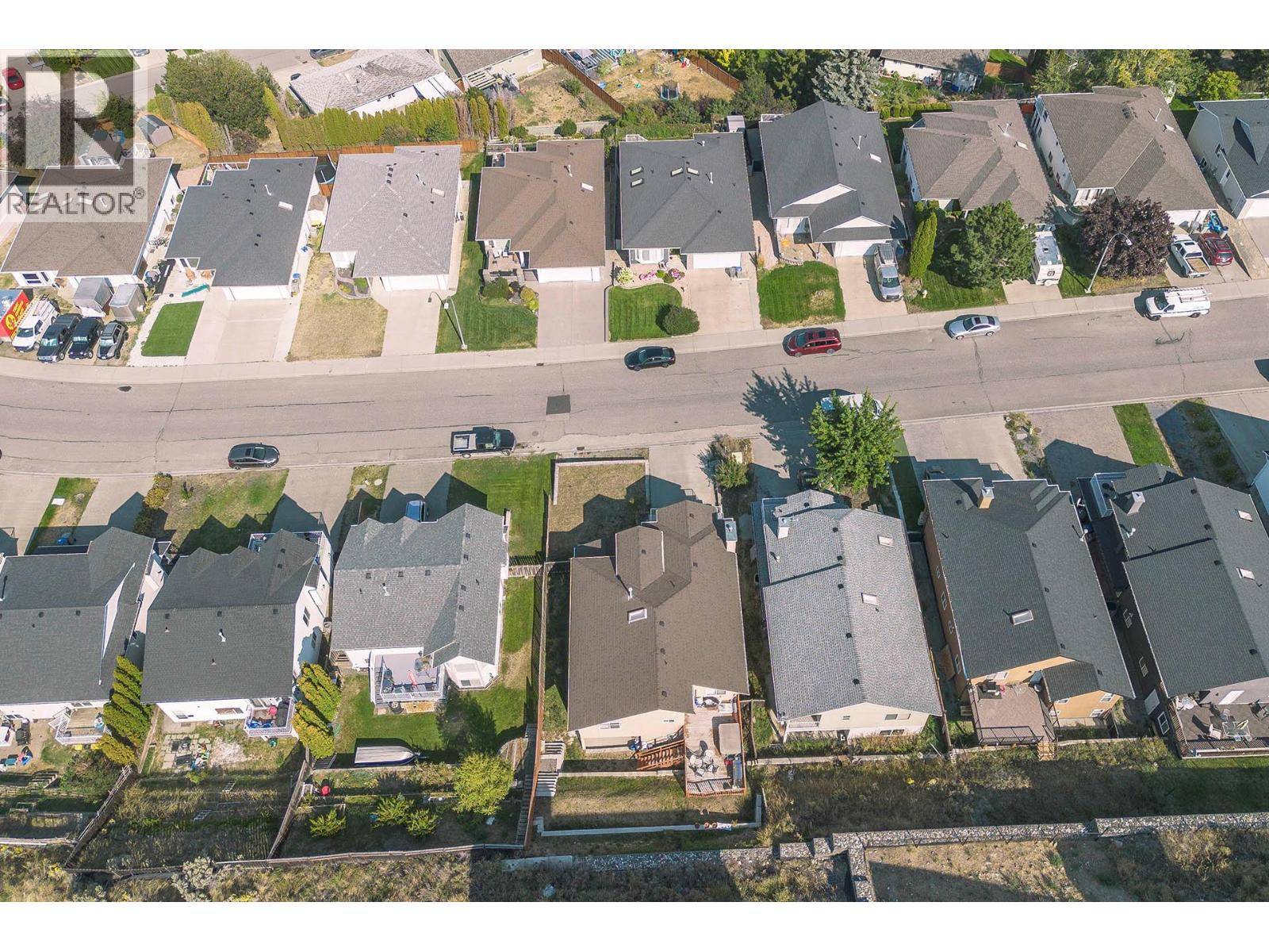 Kamloops, BC V1s1w2,667 DUNROBIN Drive