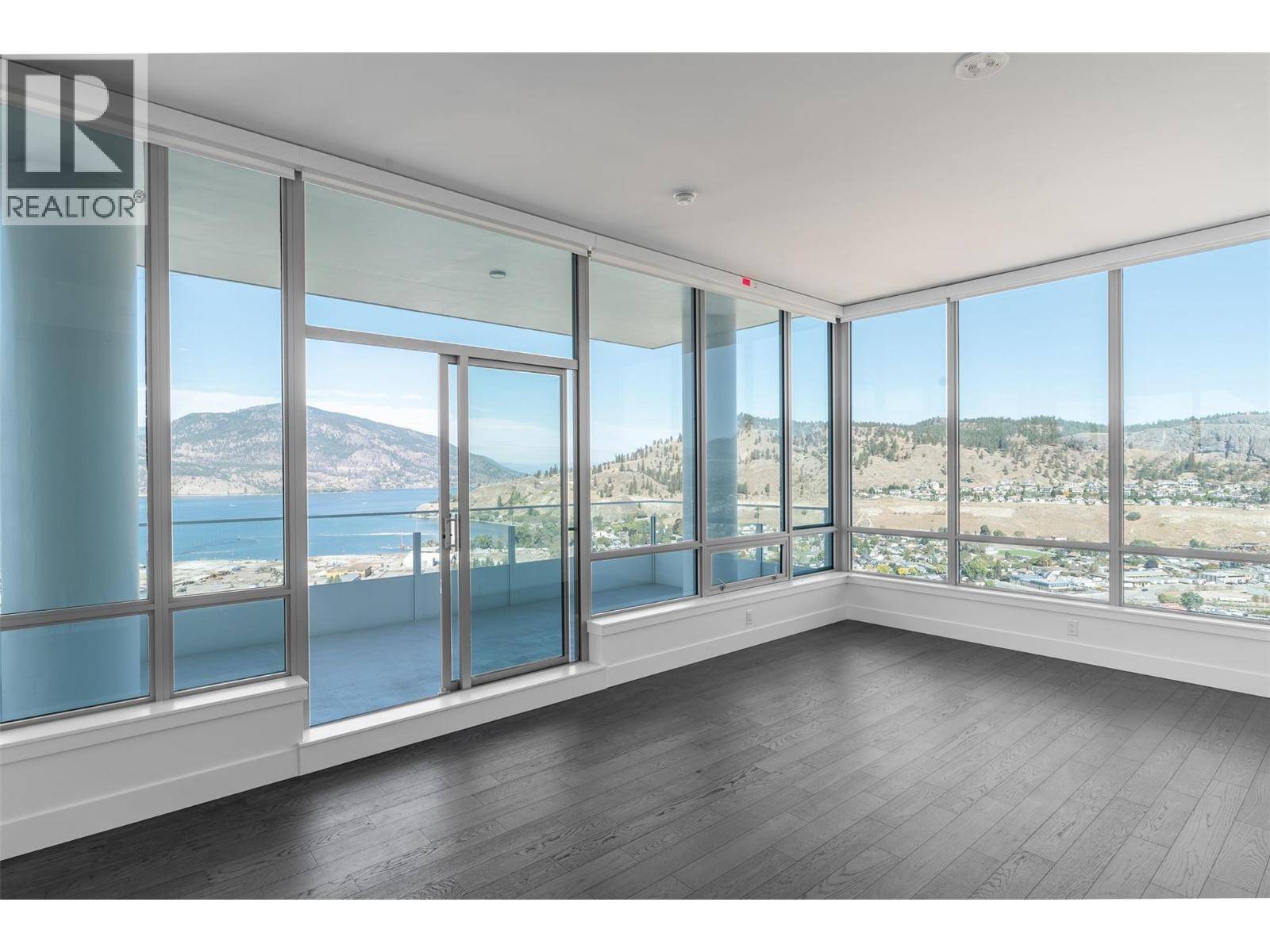 Kelowna, BC V1Y0J5,1181 Sunset DR #2703