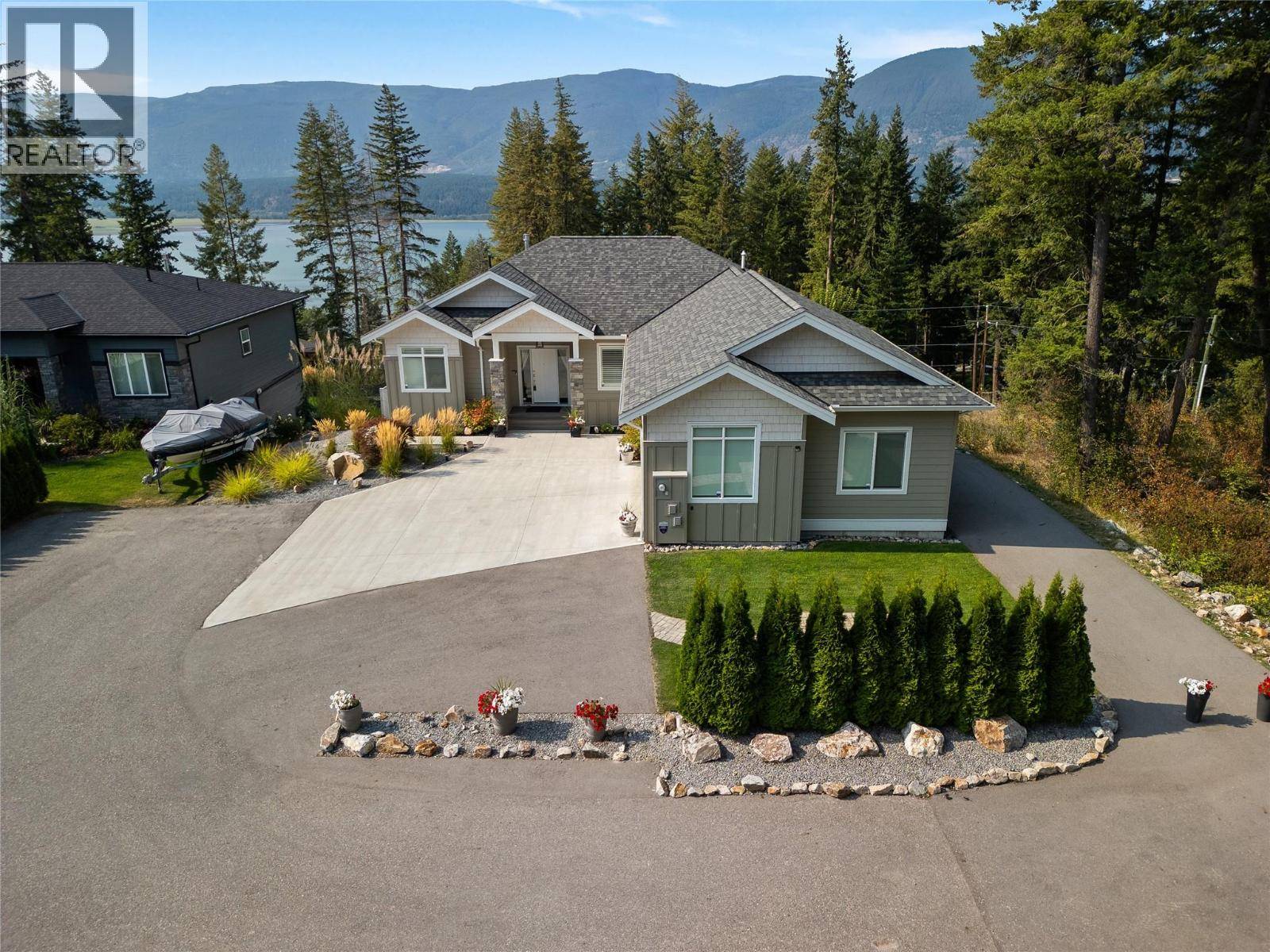 Salmon Arm, BC V1E0G7,3820 20th ST Northeast #12