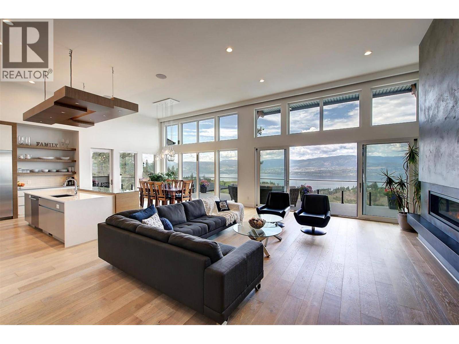 Kelowna, BC V1W5L7,5710 Jasper Way