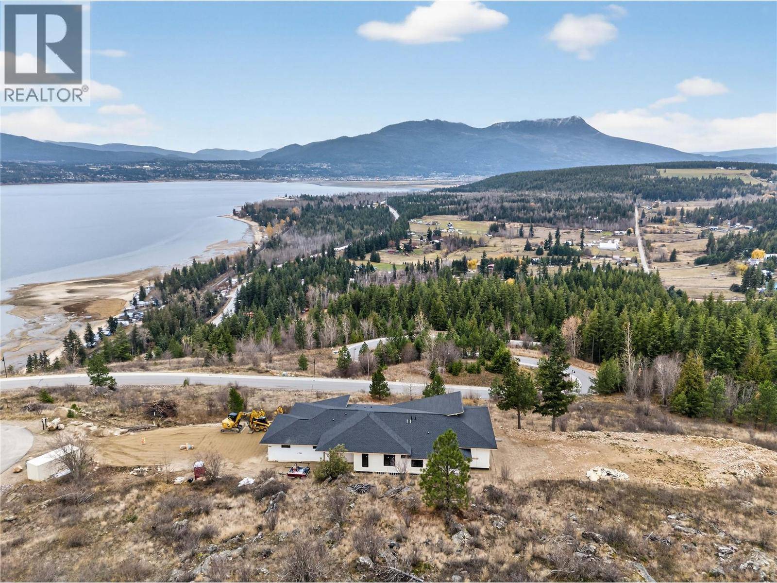 Tappen, BC V0E2X0,4 Kault Hill RD #5